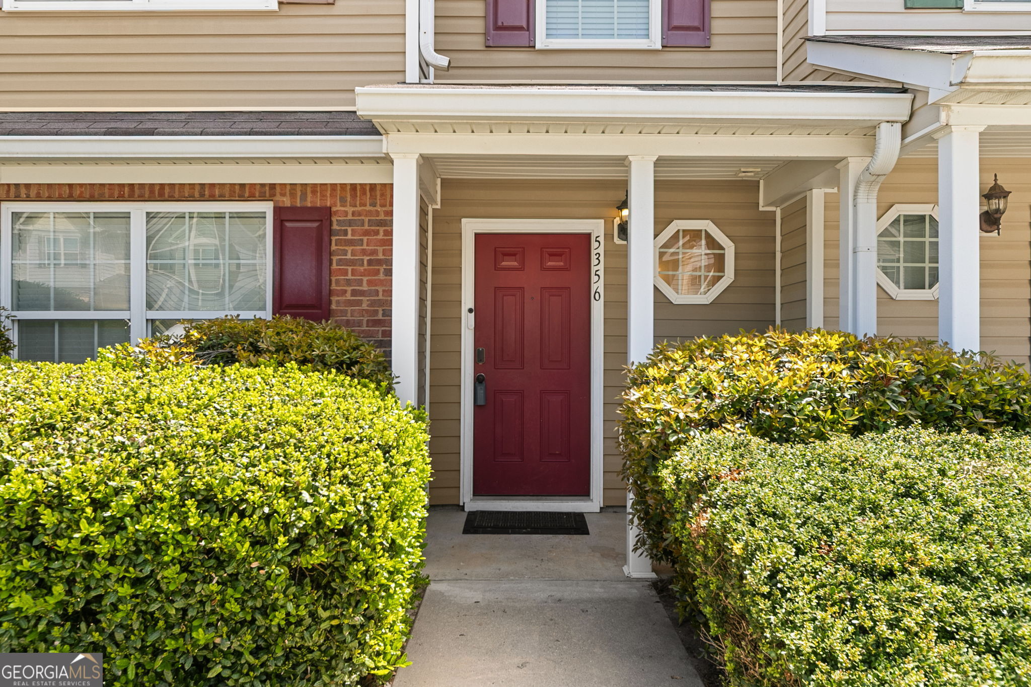 5356 Creekview Way Property Photo 1