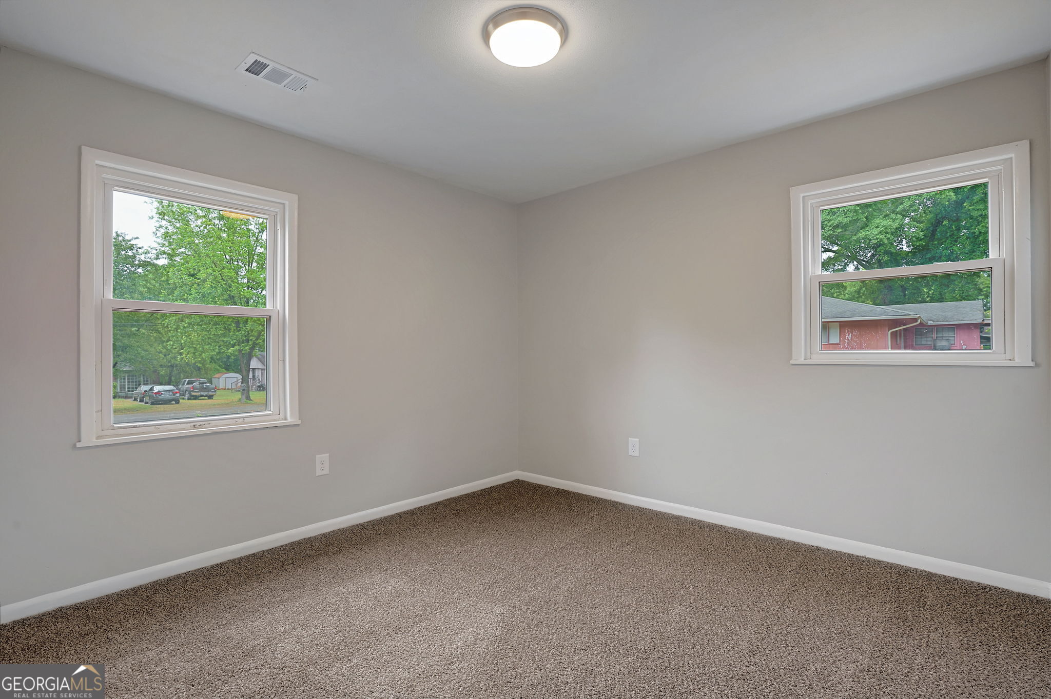 185 Berry Drive Property Photo 15
