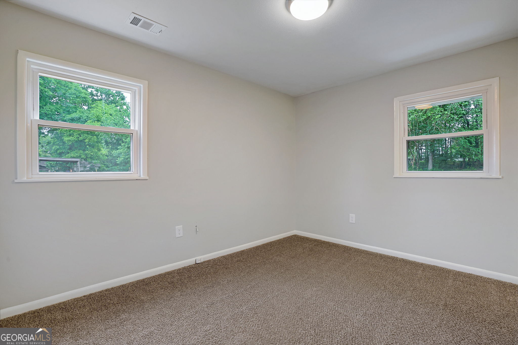 185 Berry Drive Property Photo 17