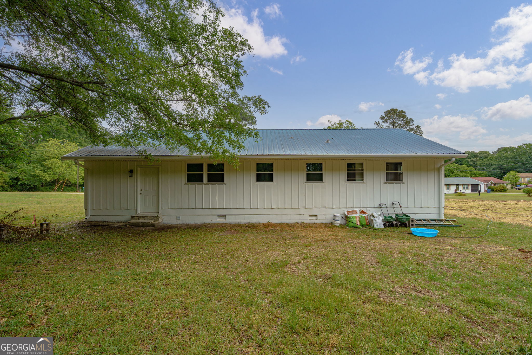 185 Berry Drive Property Photo 22