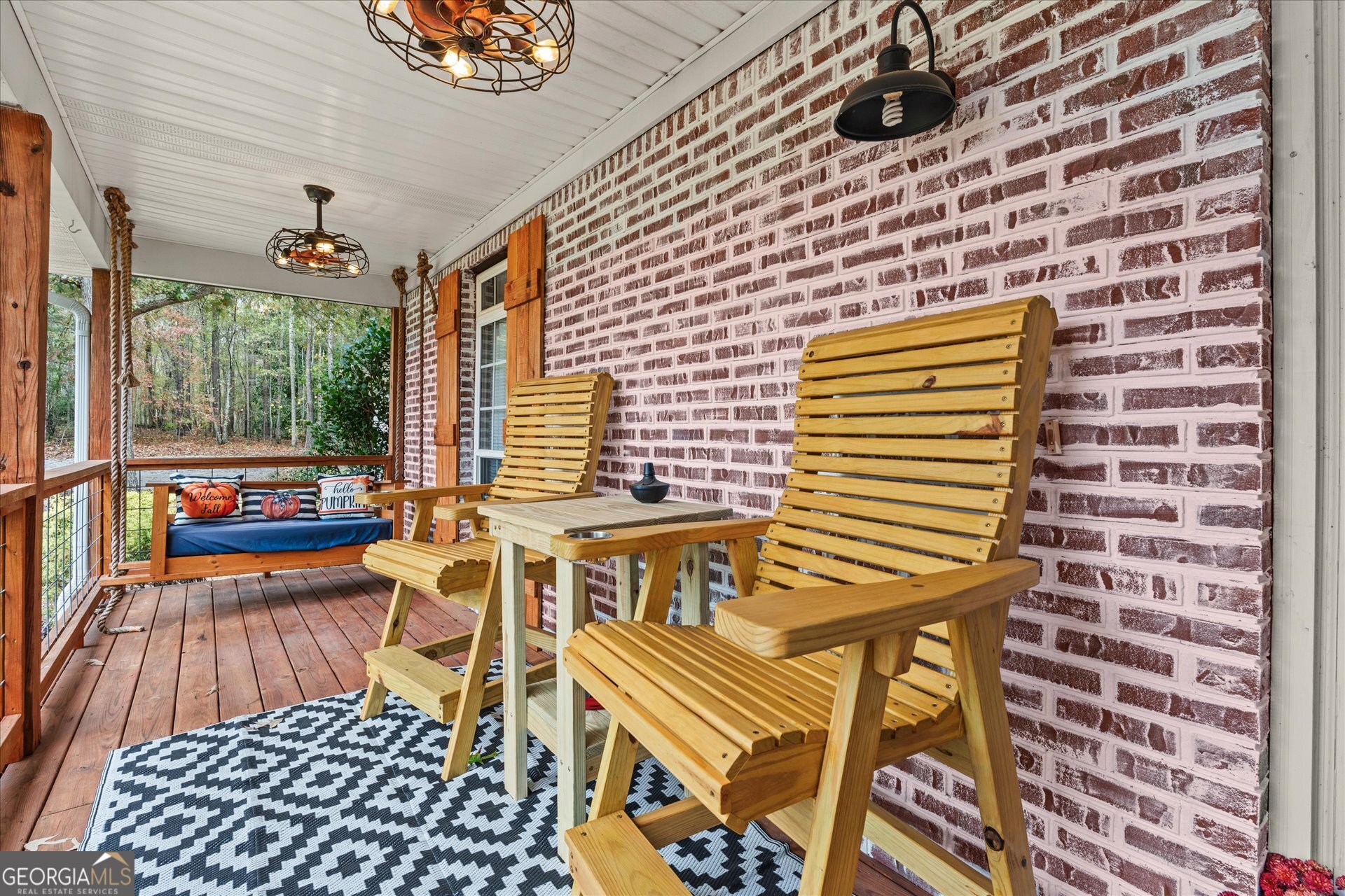 6540 Post Road Property Photo 4