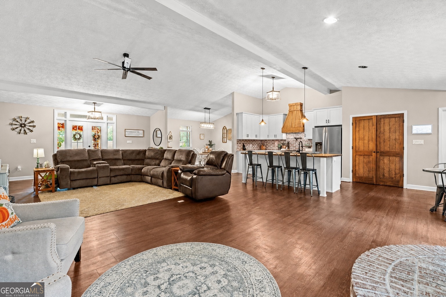 6540 Post Road Property Photo 11