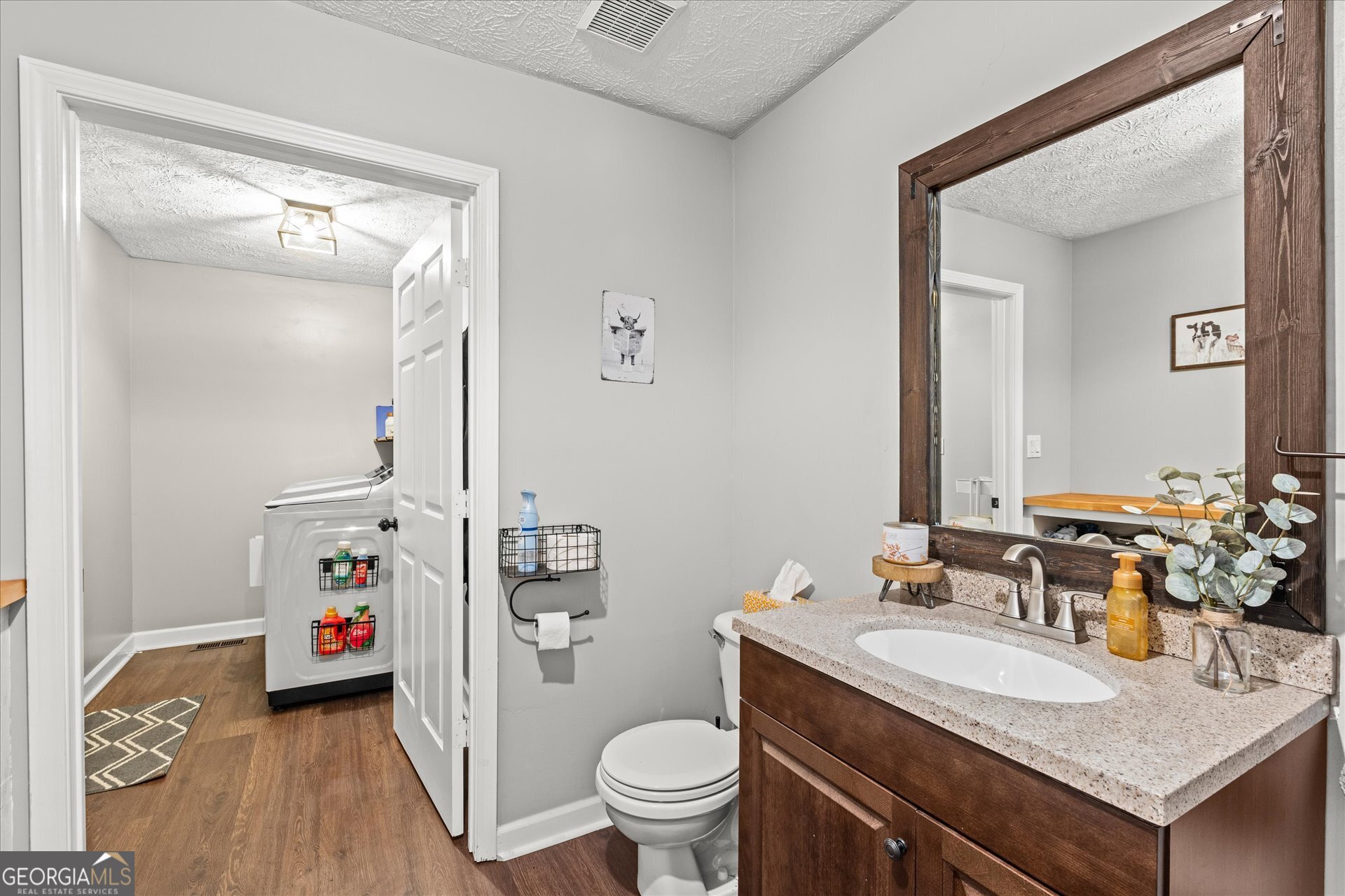 6540 Post Road Property Photo 19