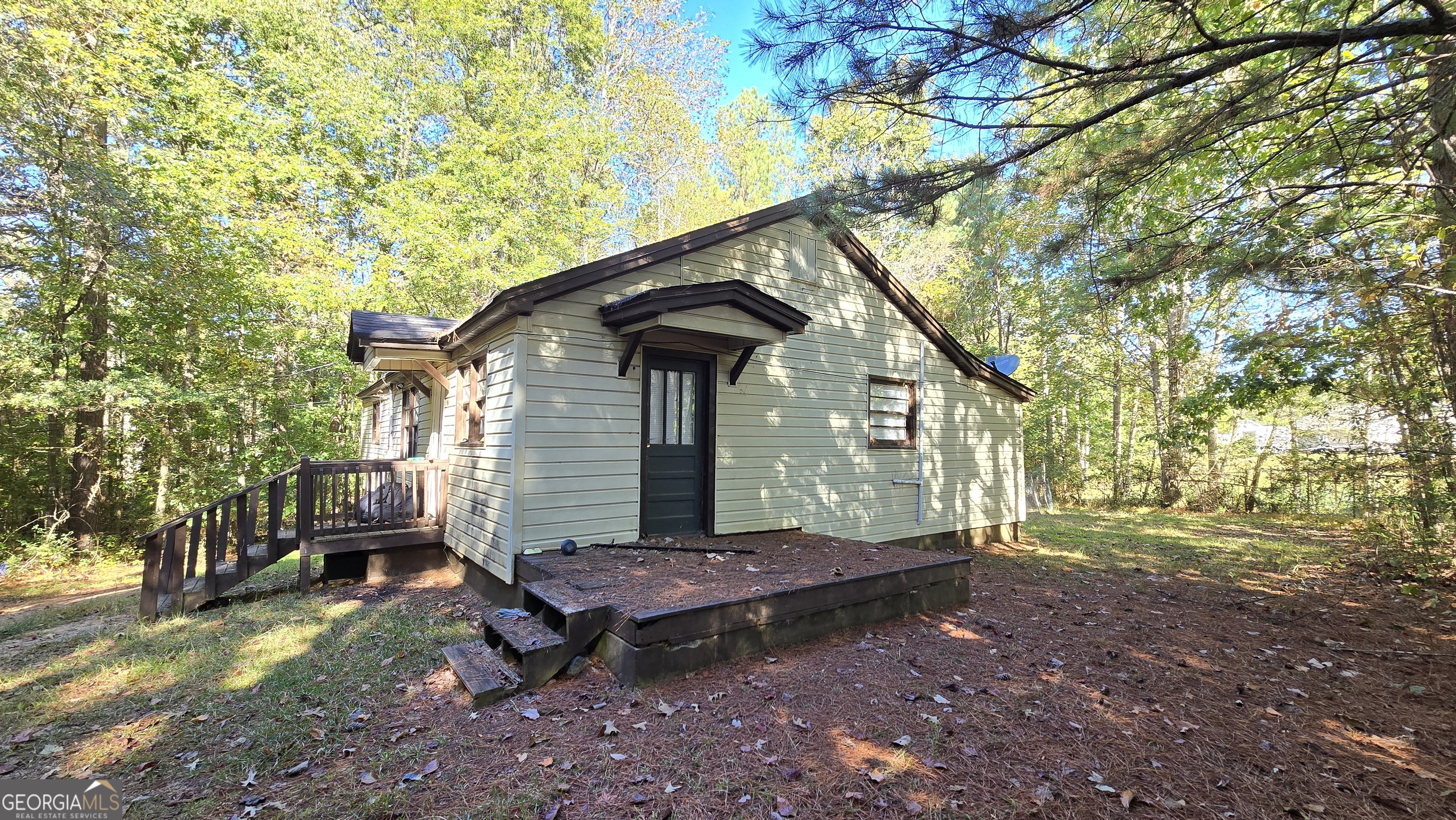 377 Dock Hyde Road Property Photo 5