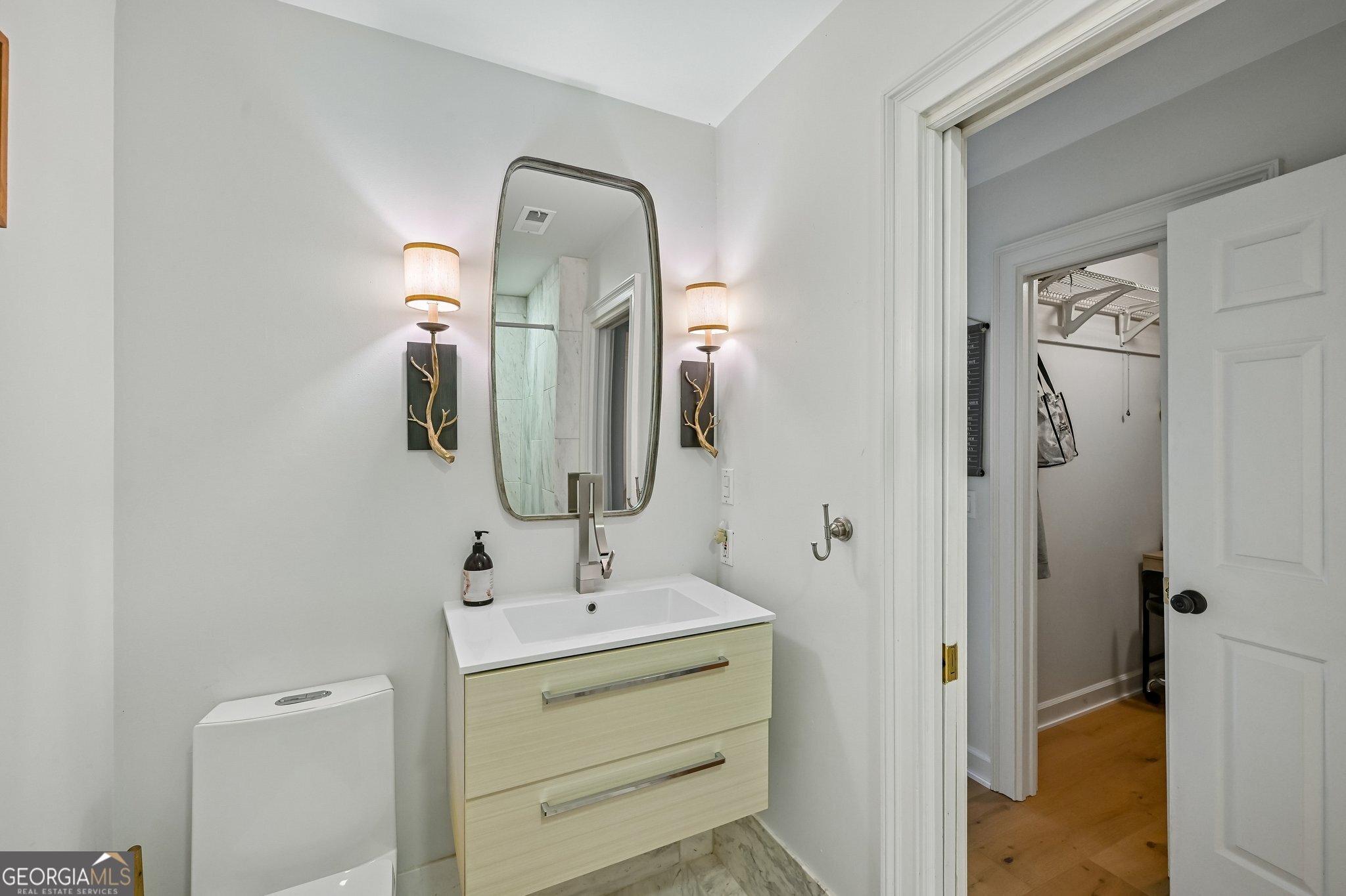 305 Broadmeadow Cove Property Photo 49
