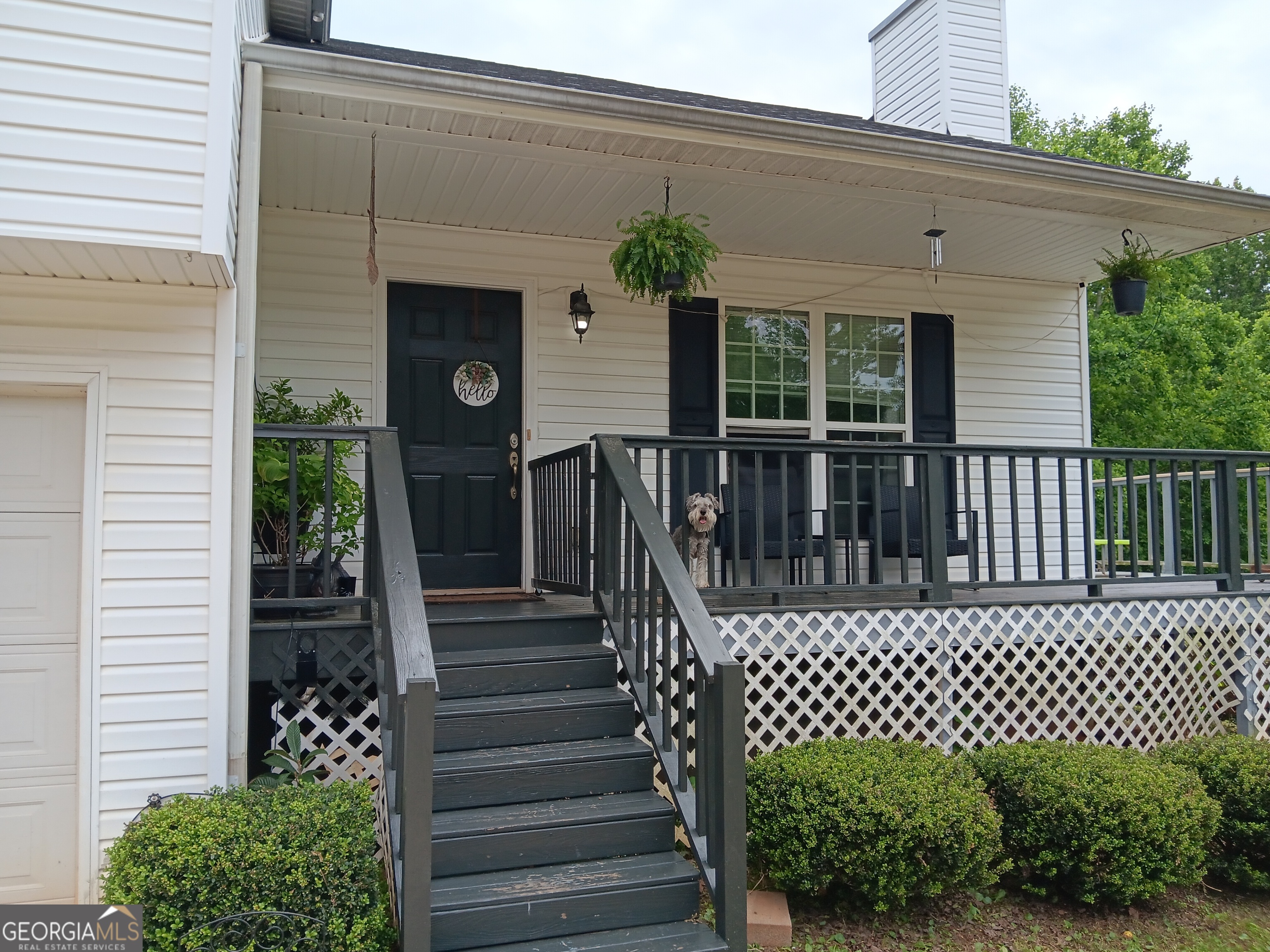 392 Ivy Hills Circle Property Photo 3
