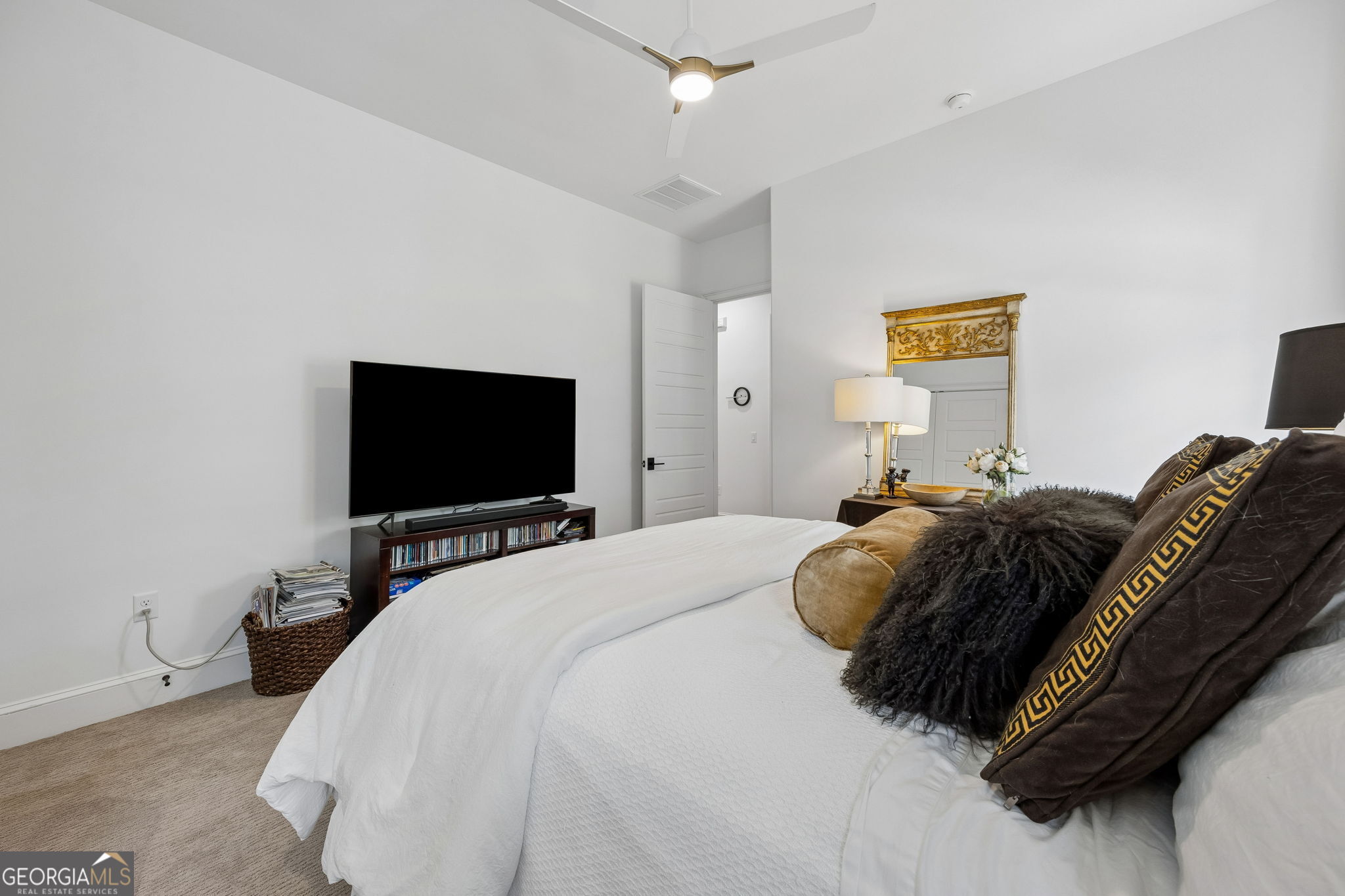 105 Carrington Court Property Photo 46