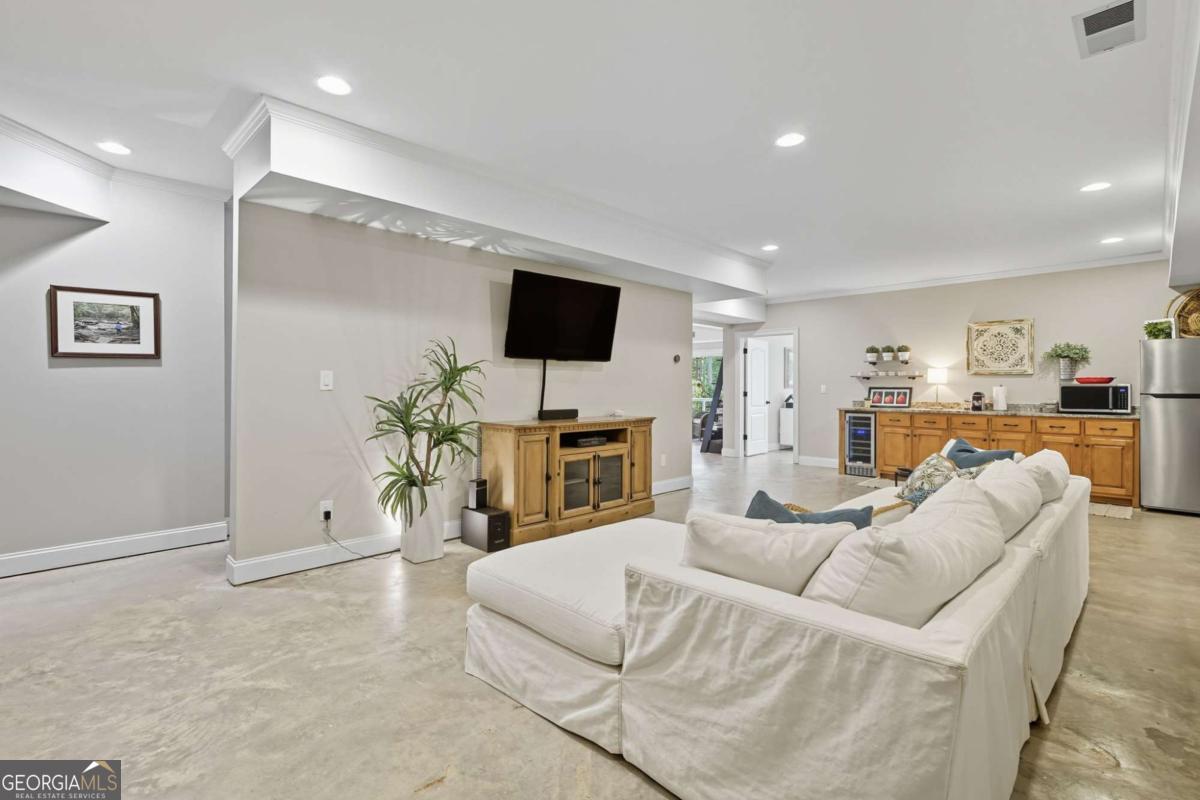 199 Tabitha Drive Property Photo 34