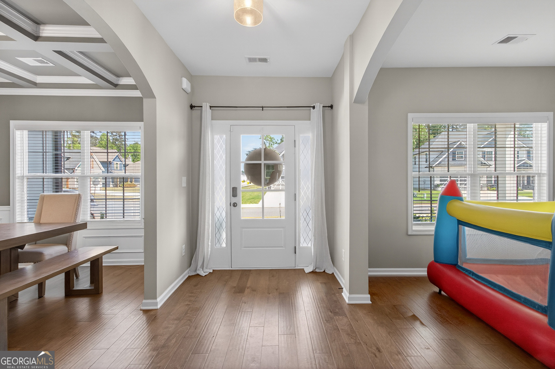 4343 Cornwall Drive Property Photo 4