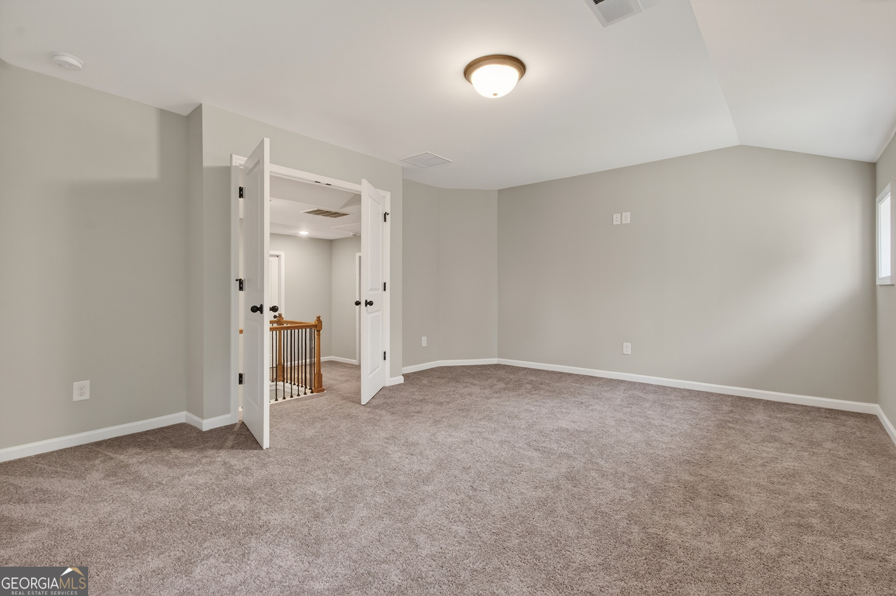 4343 Cornwall Drive Property Photo 25
