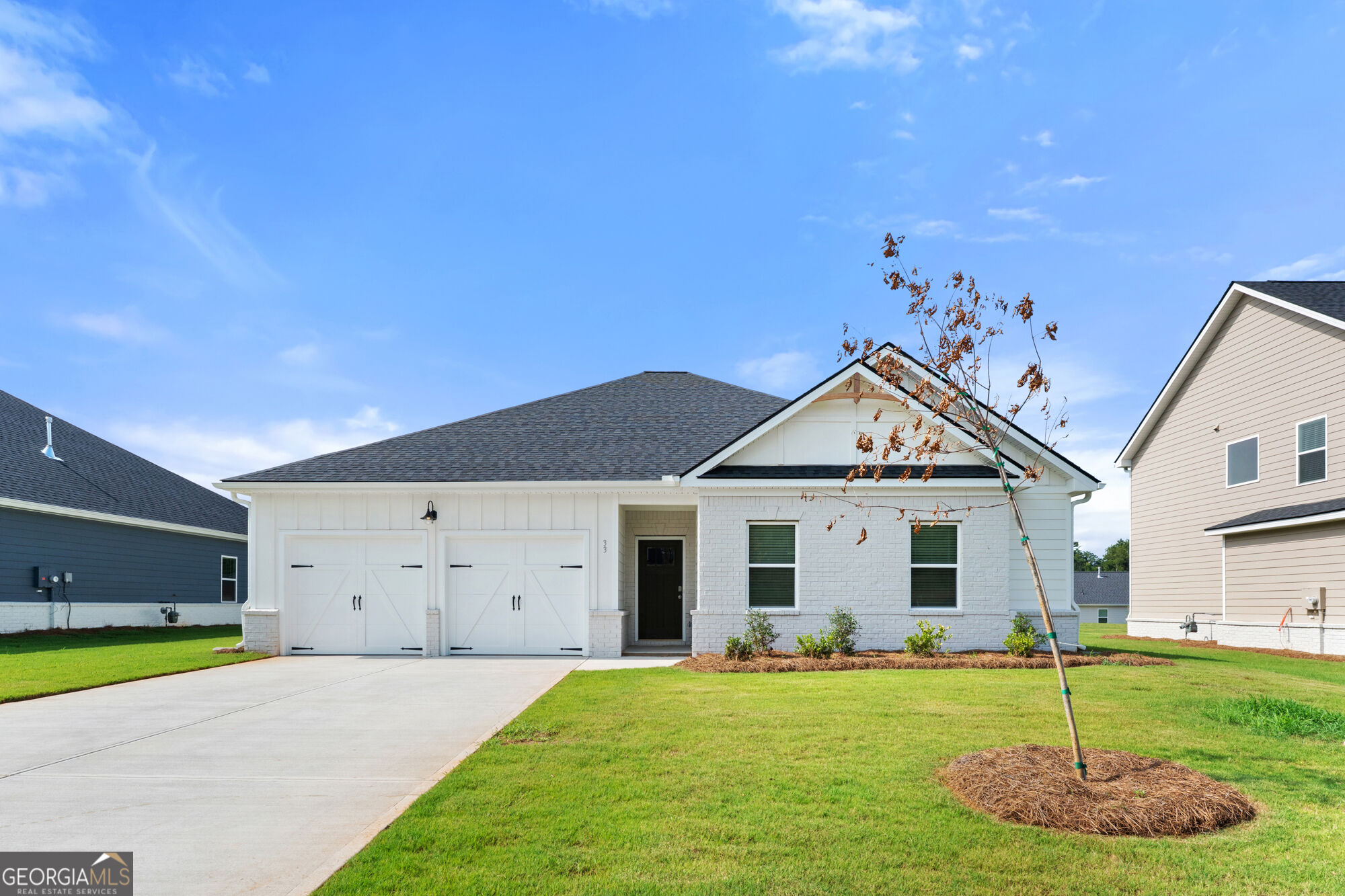 33 Faulkner Circle Property Photo 2