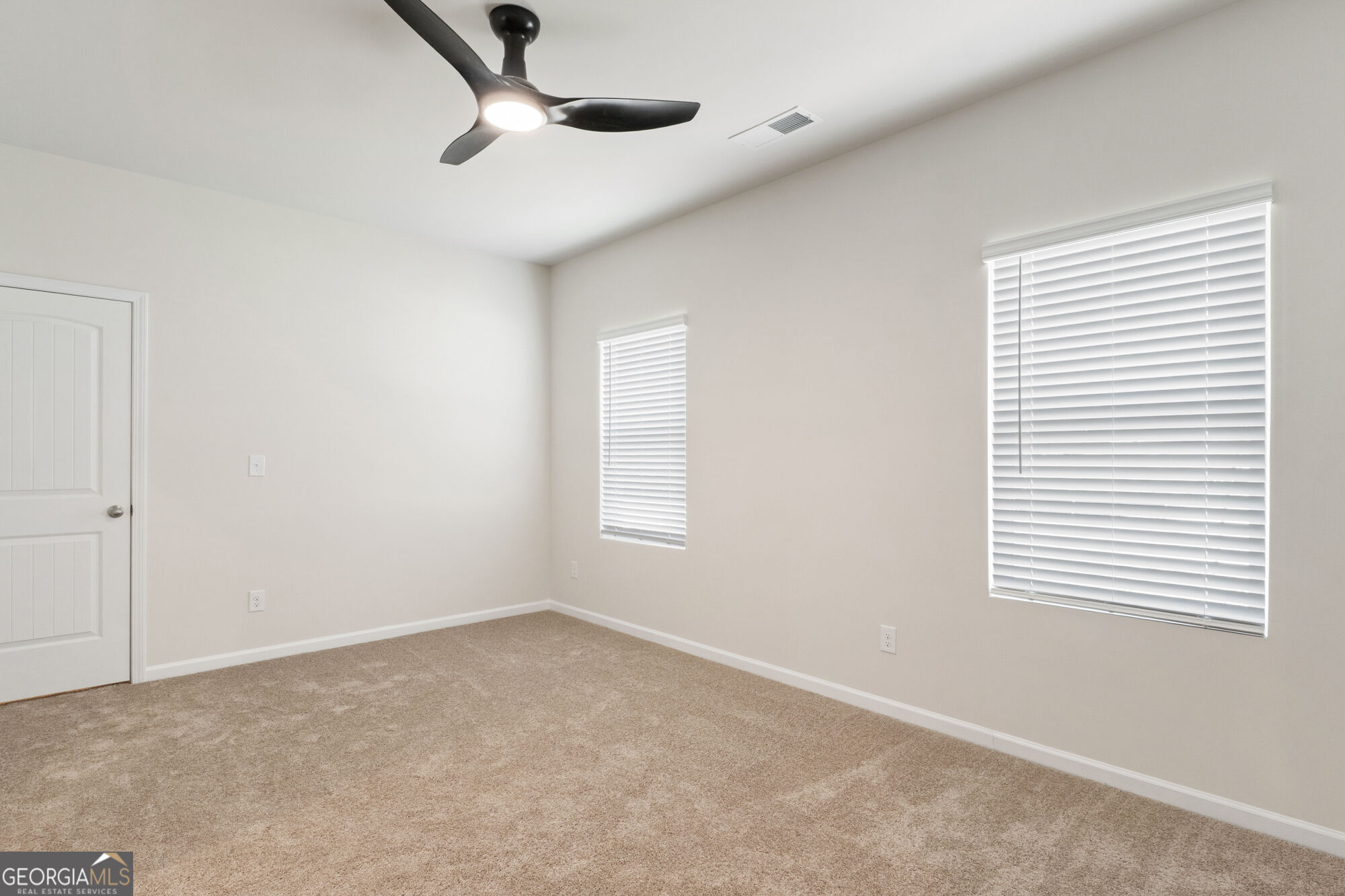 33 Faulkner Circle Property Photo 12