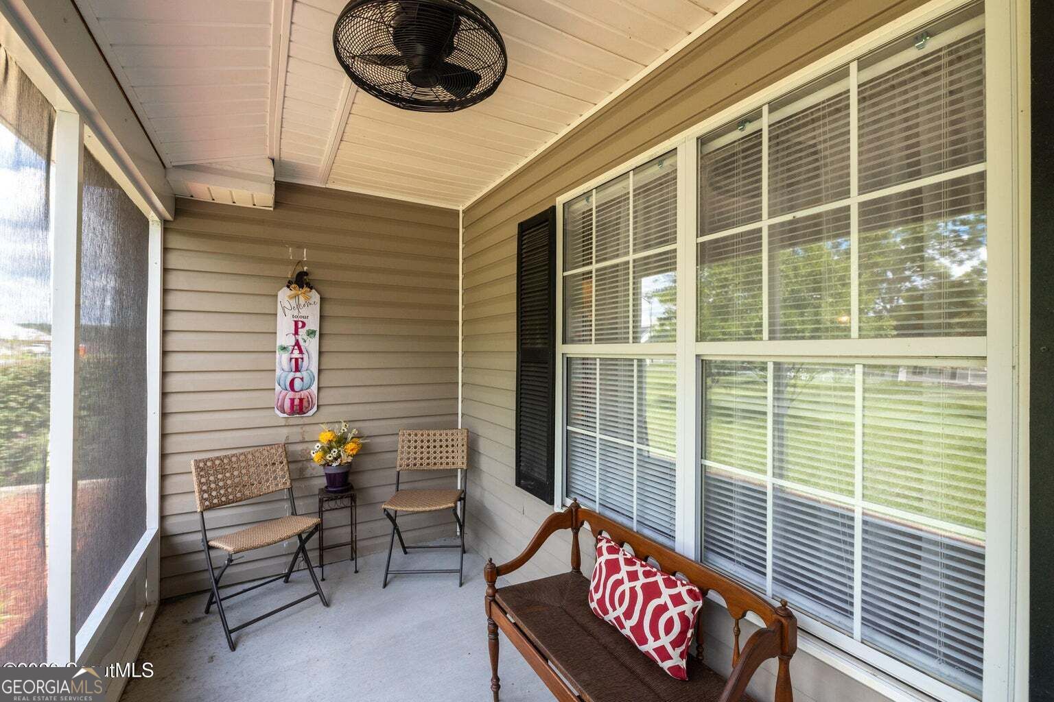 6663 Pine Ridge Circle Property Photo 10
