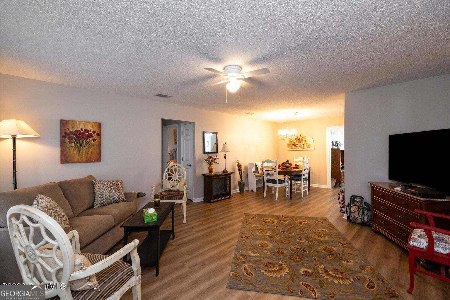 6663 Pine Ridge Circle Property Photo 15