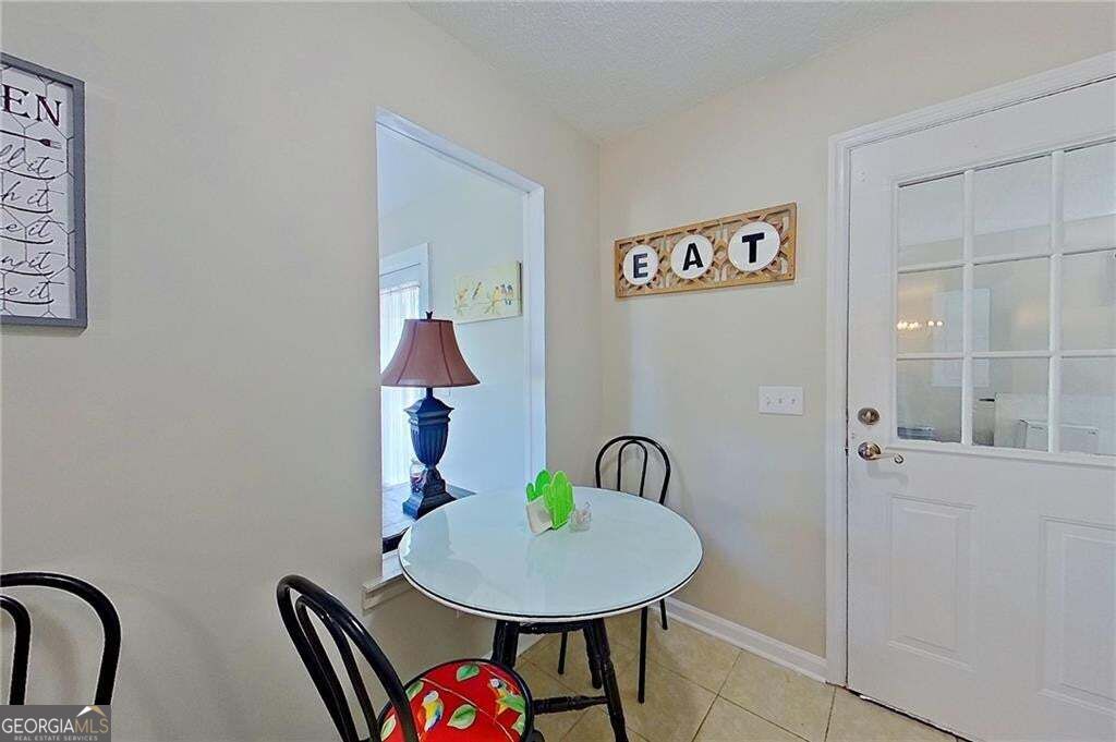6663 Pine Ridge Circle Property Photo 21