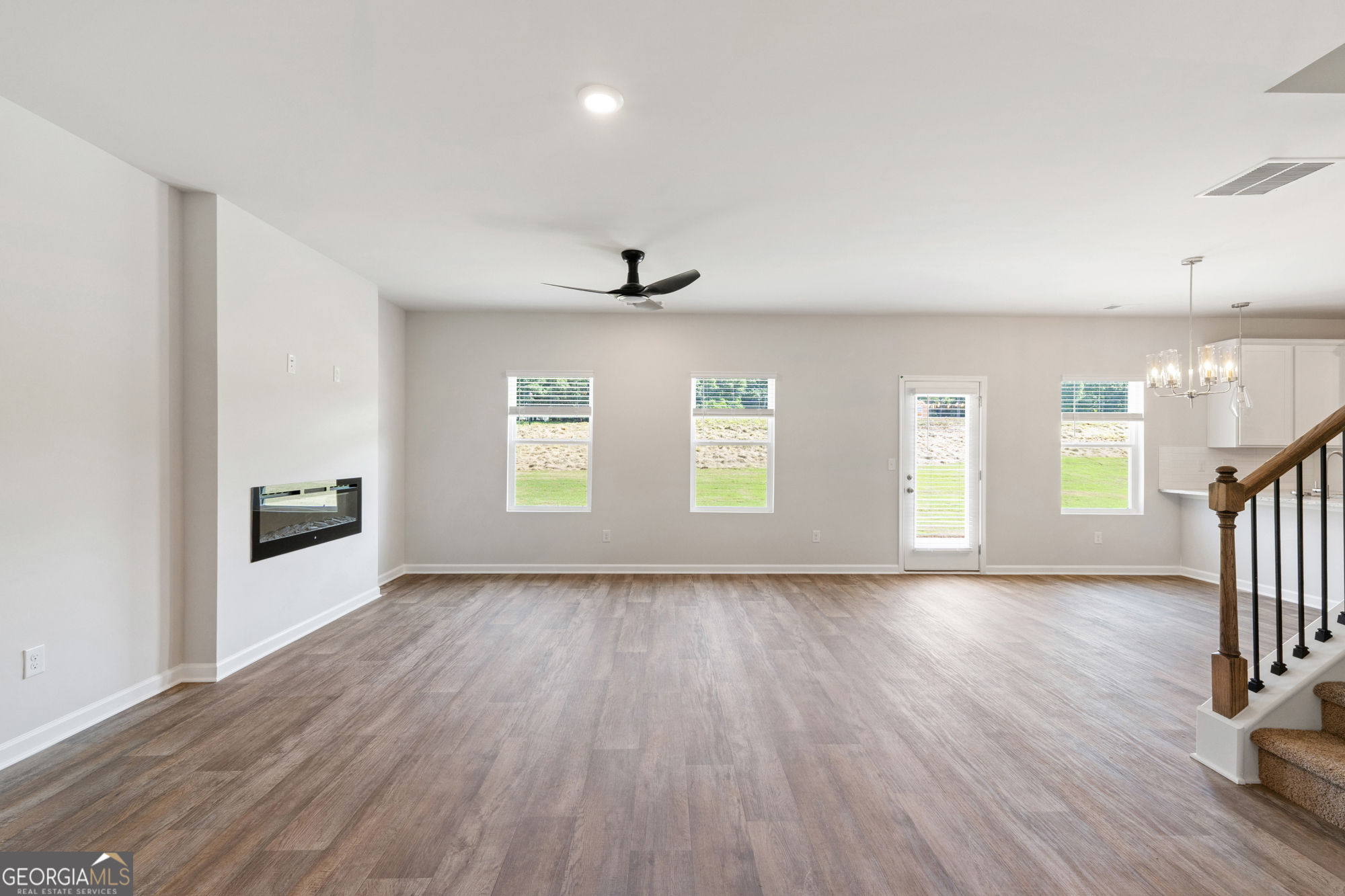 36 Faulkner Circle Property Photo 5