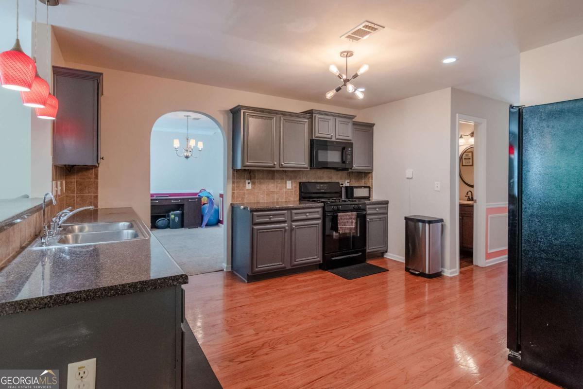 7377 Spoleto Loop Property Photo 13