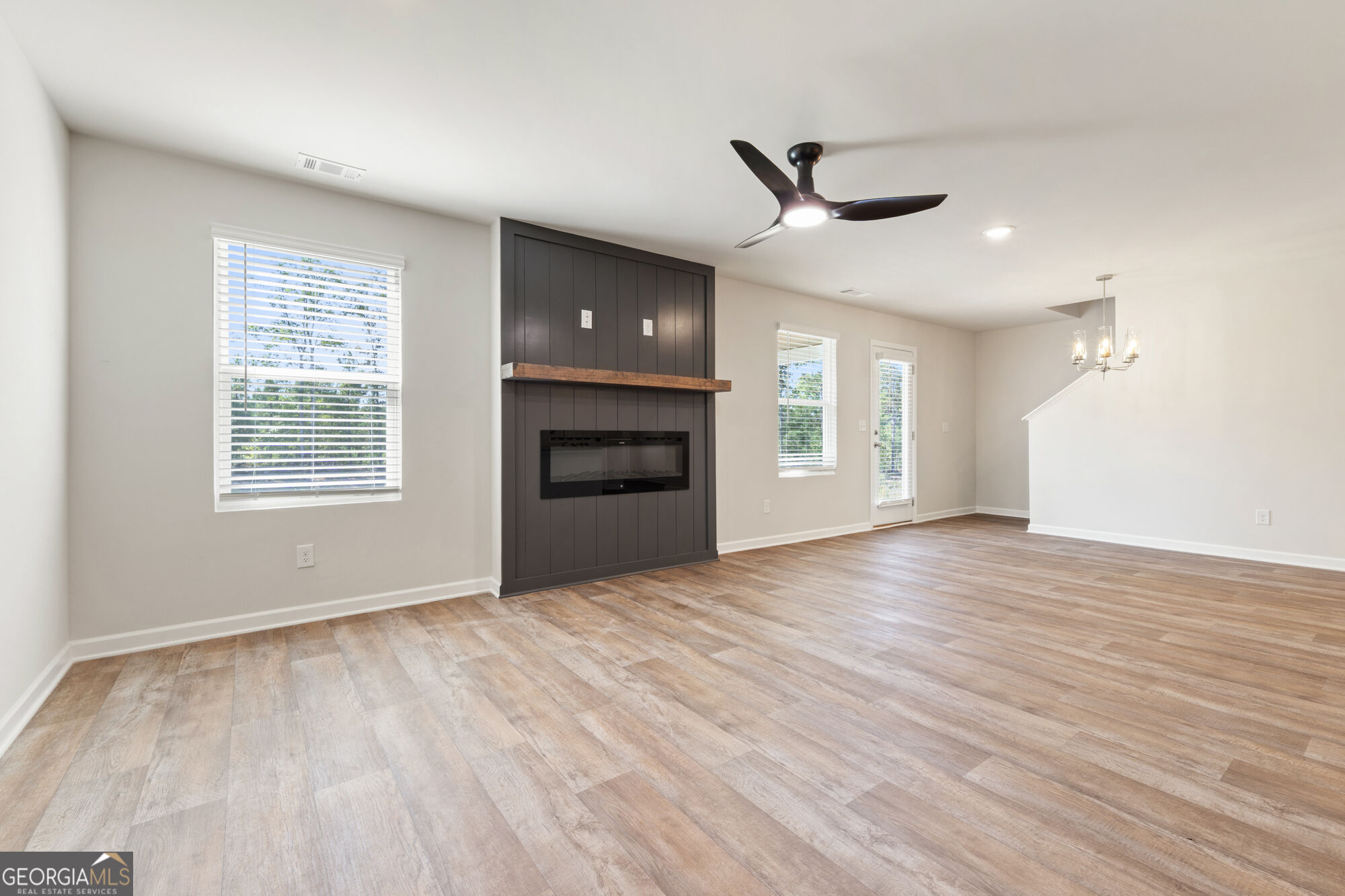 172 Percheron Property Photo 10