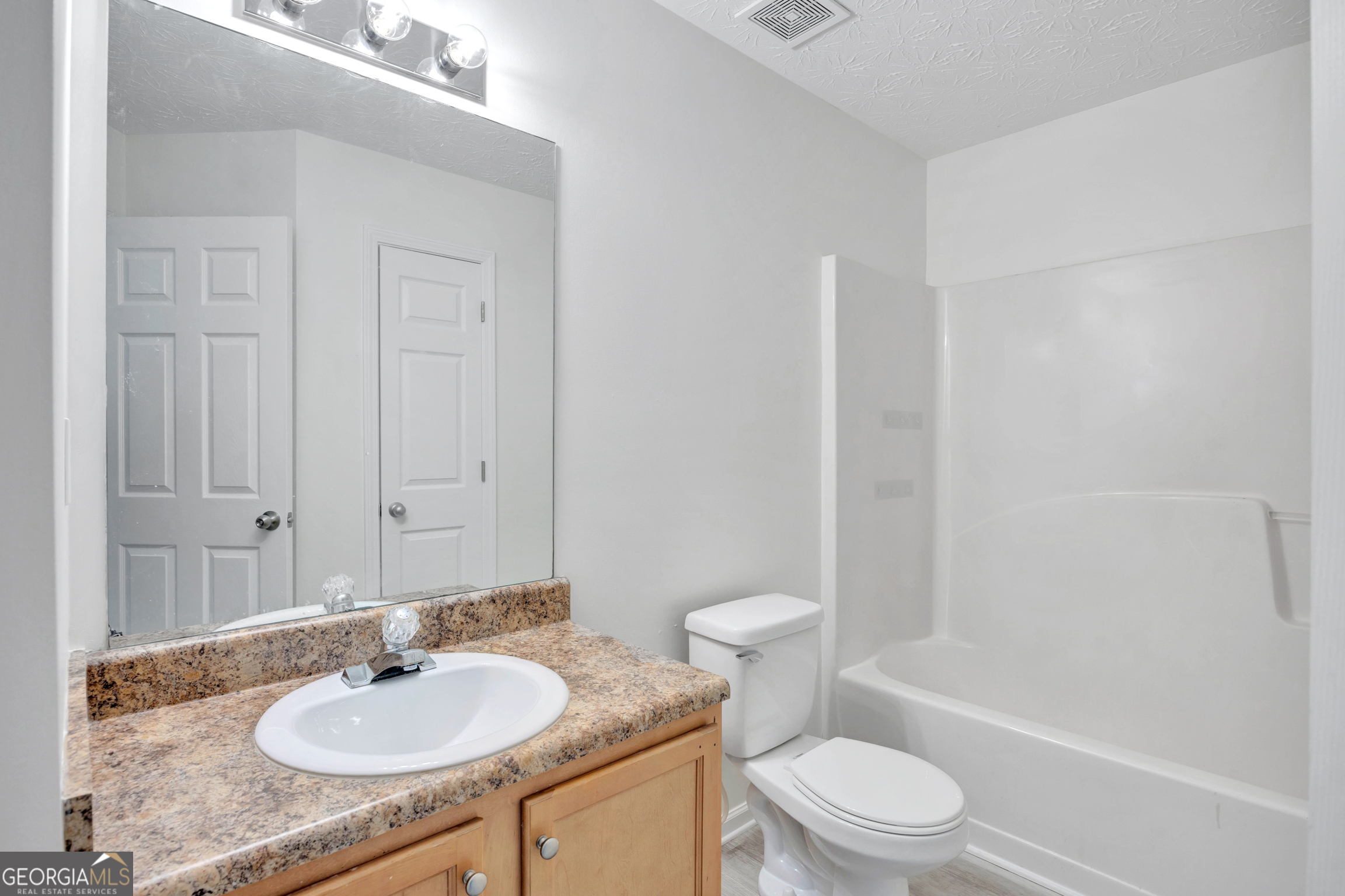 127 Heritage Way Property Photo 27