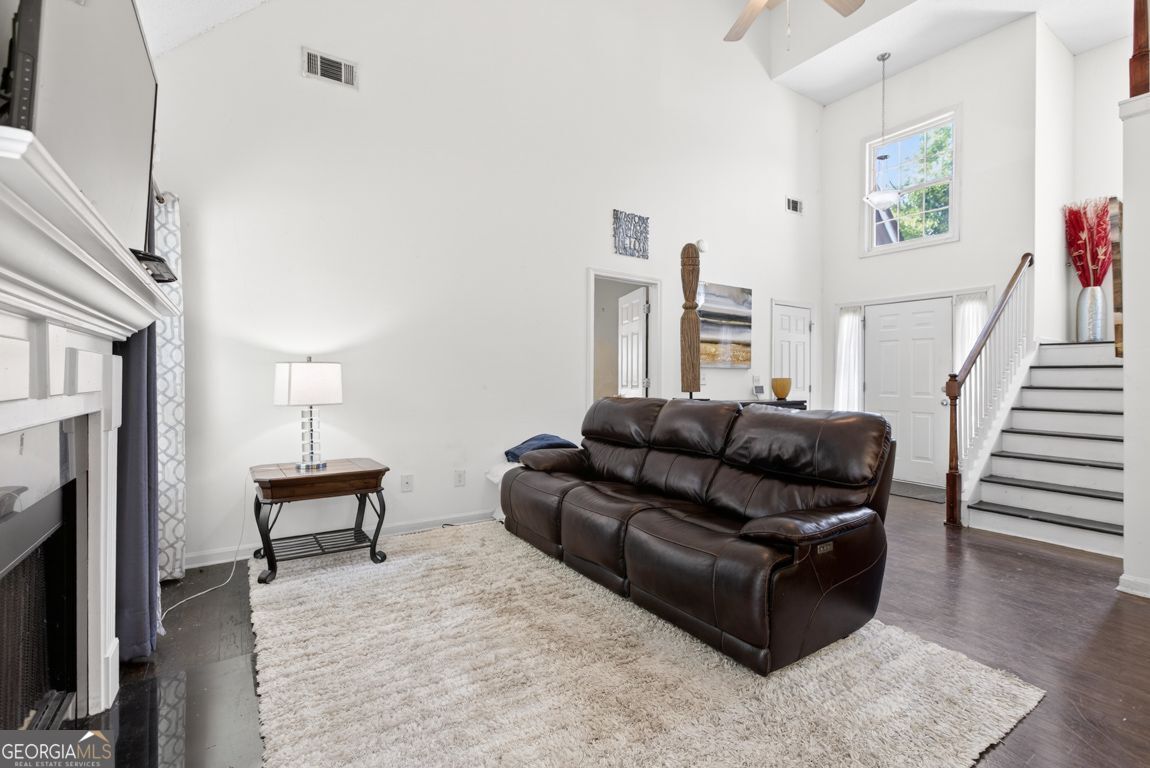 4607 Chargrey Station Property Photo 10