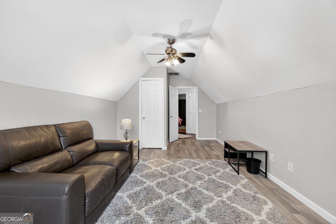 4607 Chargrey Station Property Photo 39