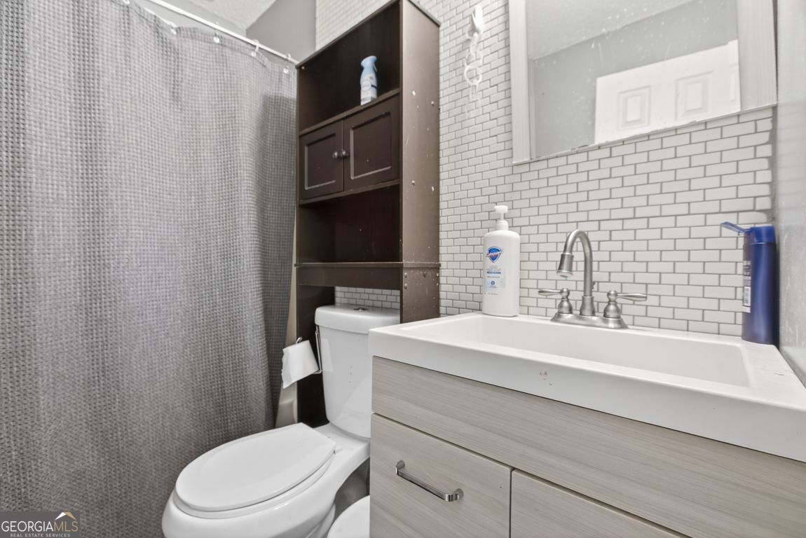 4607 Chargrey Station Property Photo 40