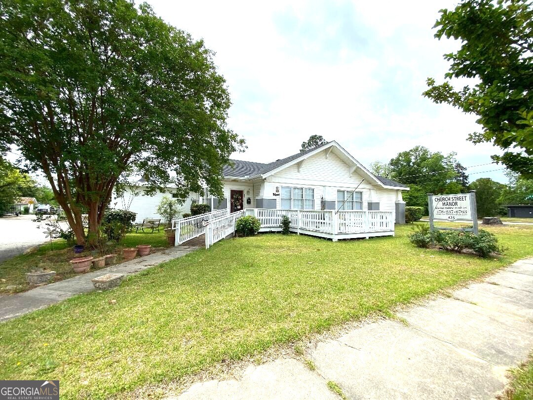 425 W Church Street Property Photo 1