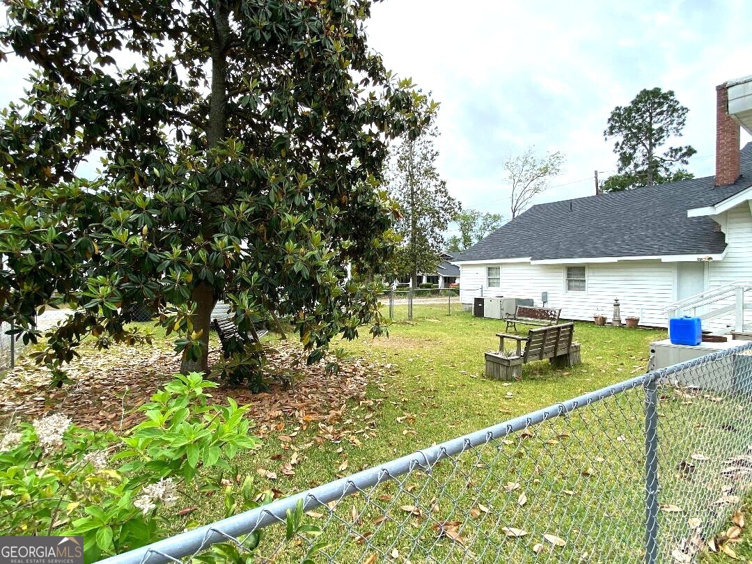 425 W Church Street Property Photo 4