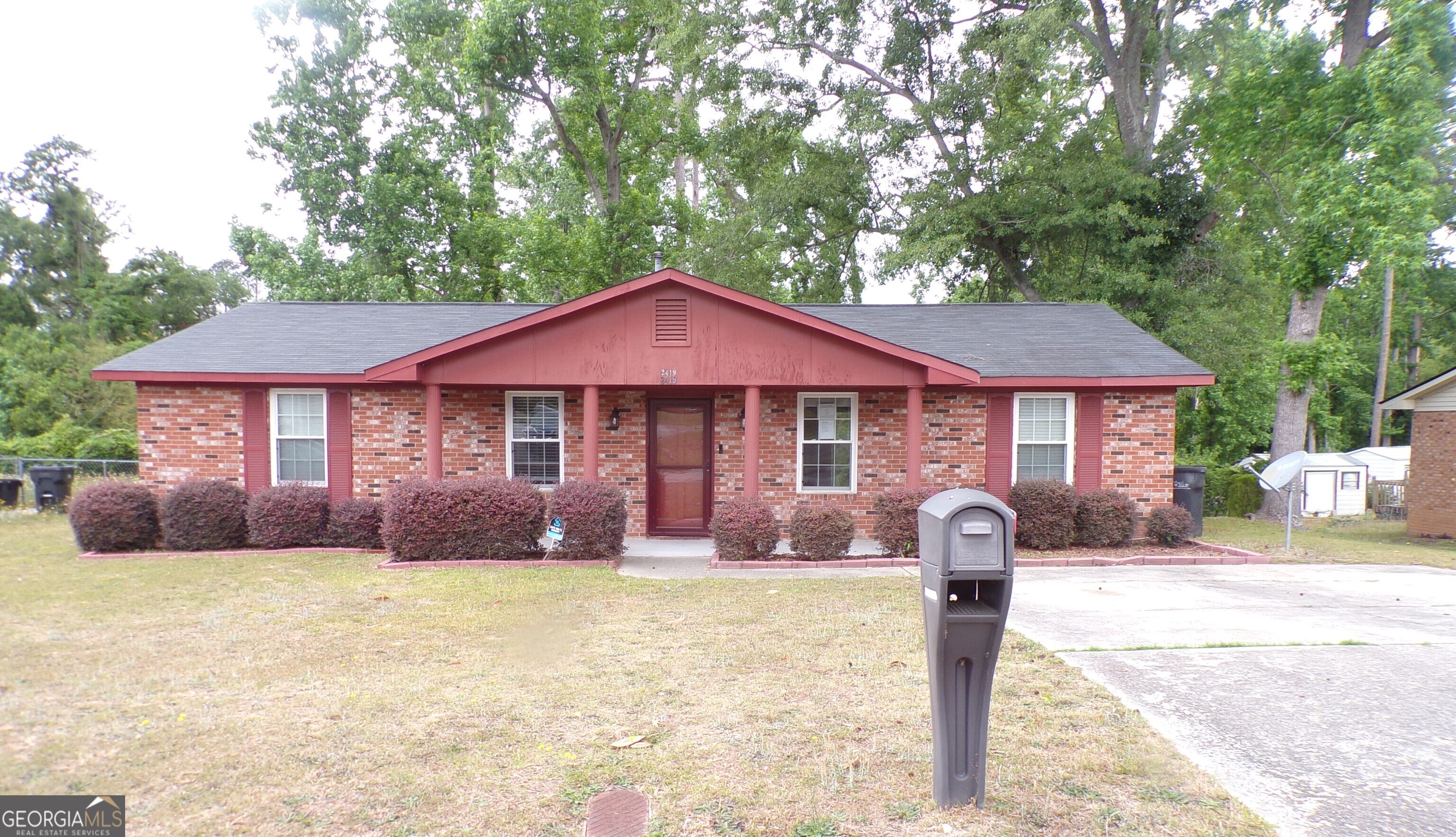 2419 Friar Lane Property Photo 1