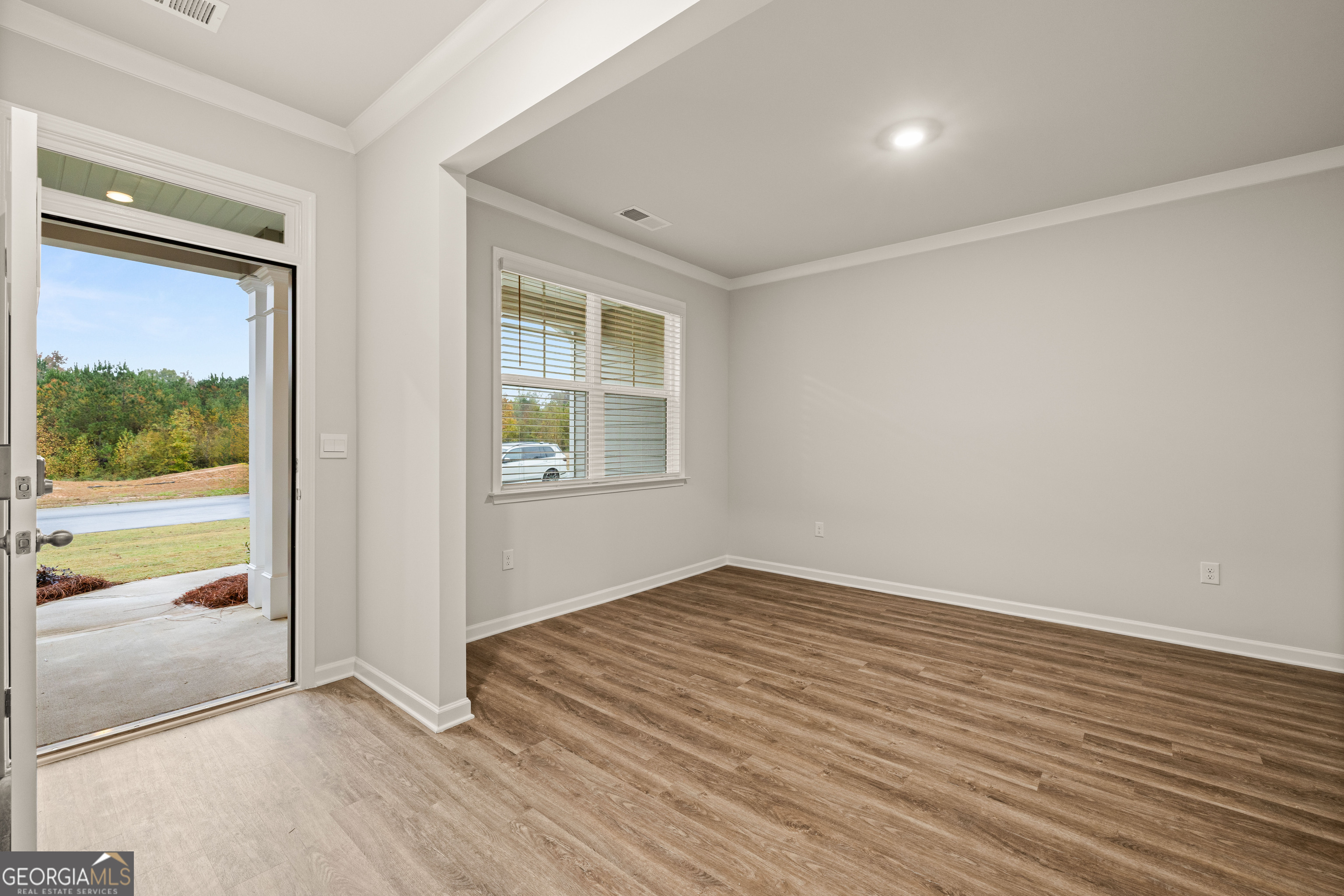 1180 Amerson Street # 44 Property Photo 12