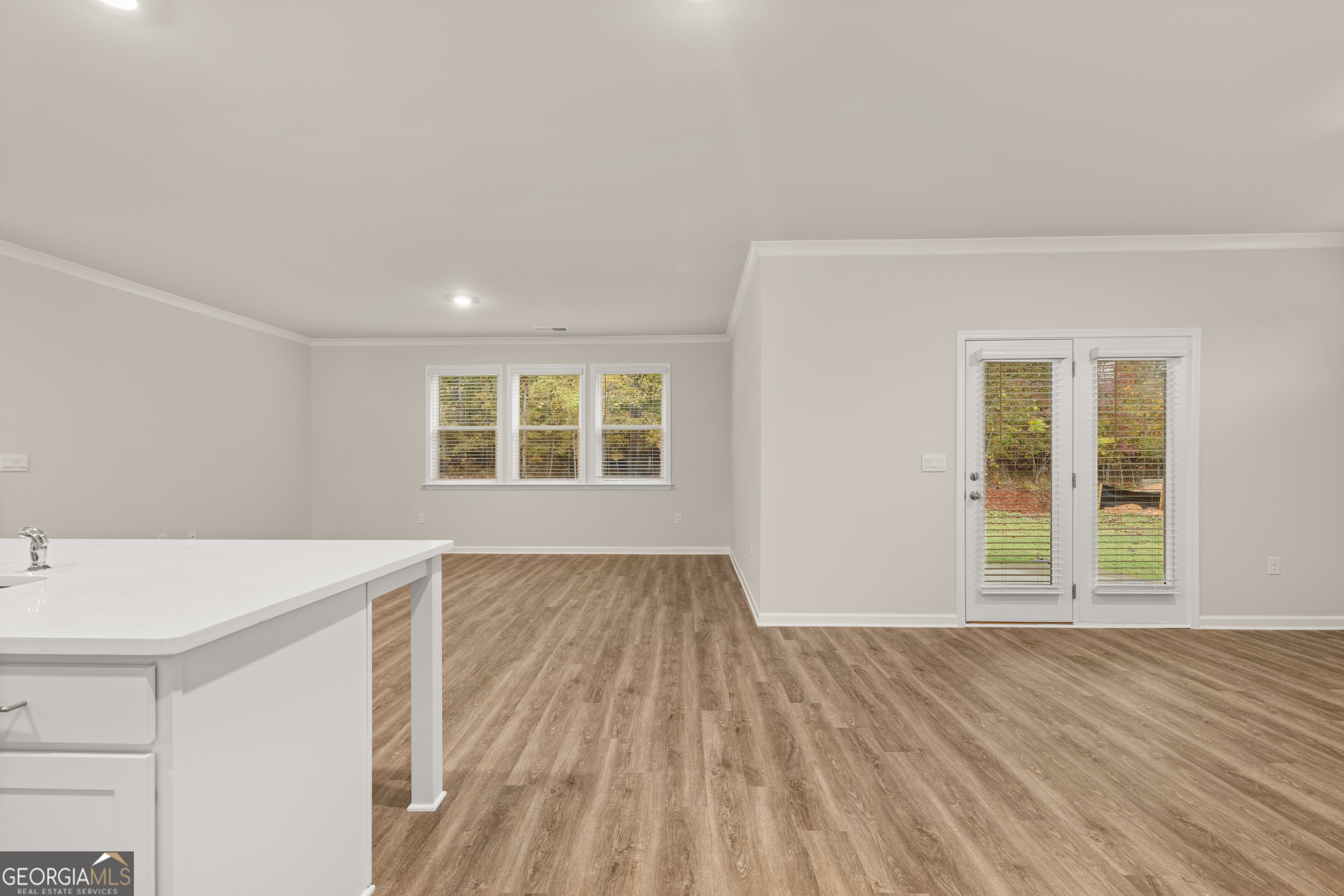 1180 Amerson Street # 44 Property Photo 28