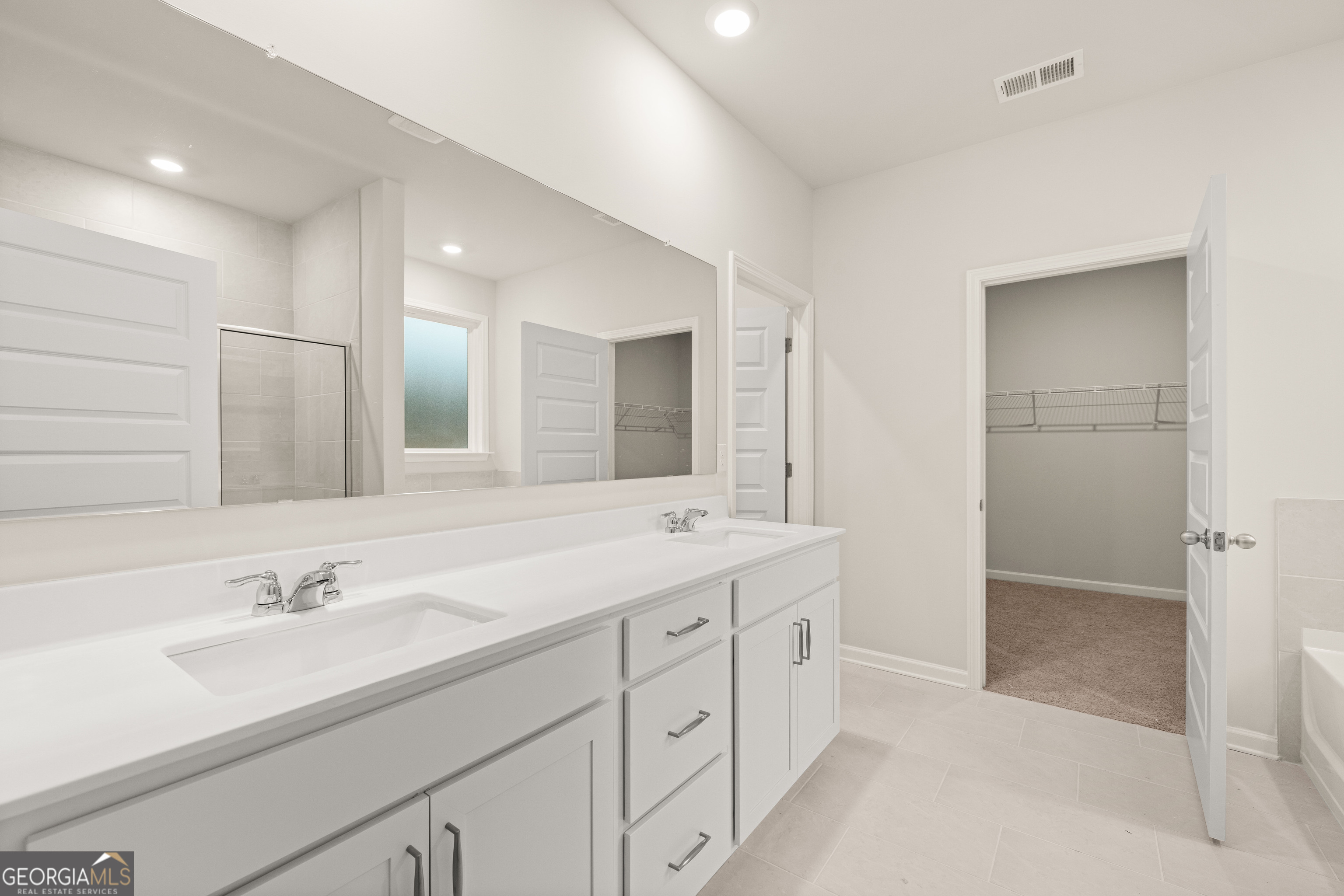 1180 Amerson Street # 44 Property Photo 32