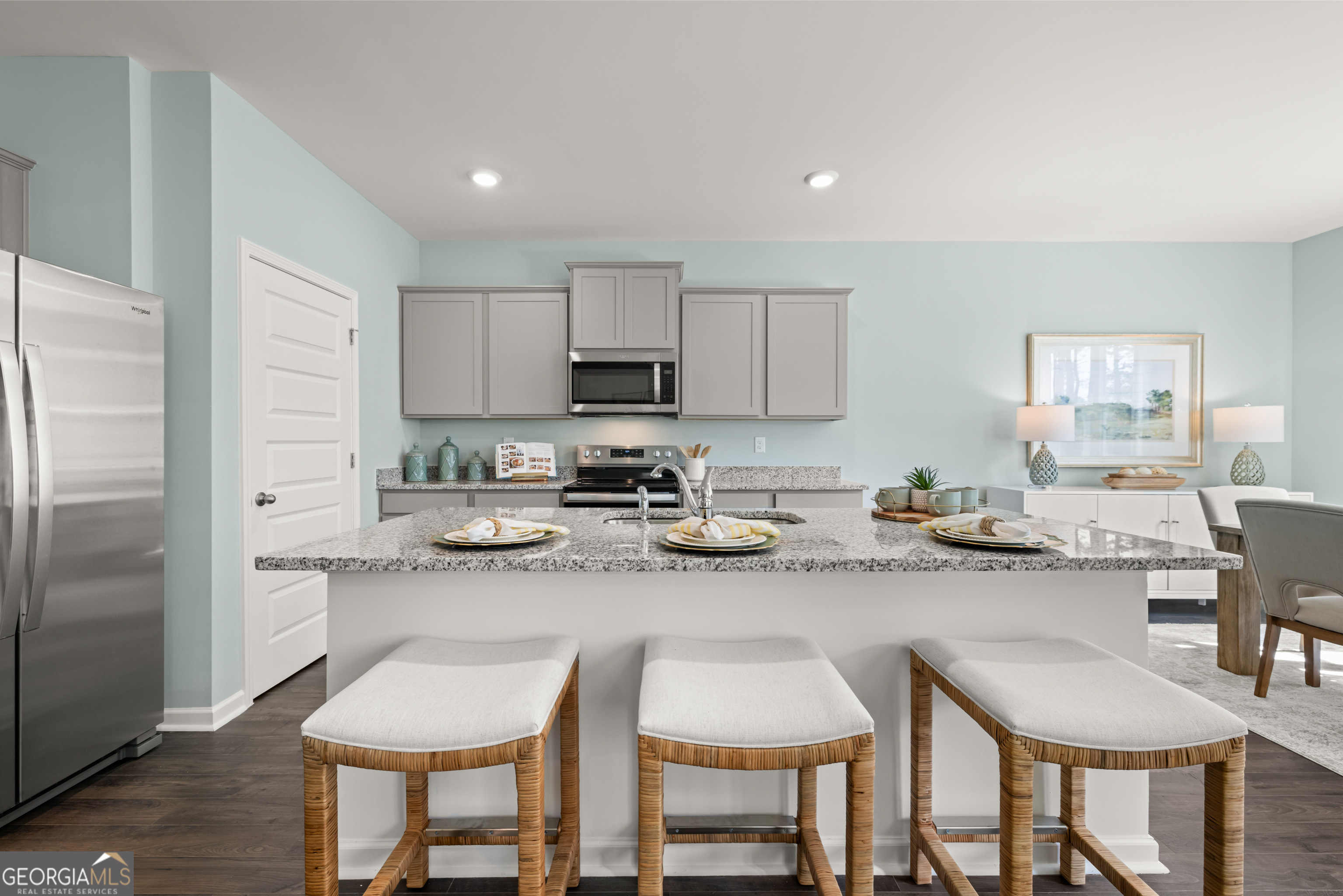 1011 Amerson Street # 33 Property Photo 14