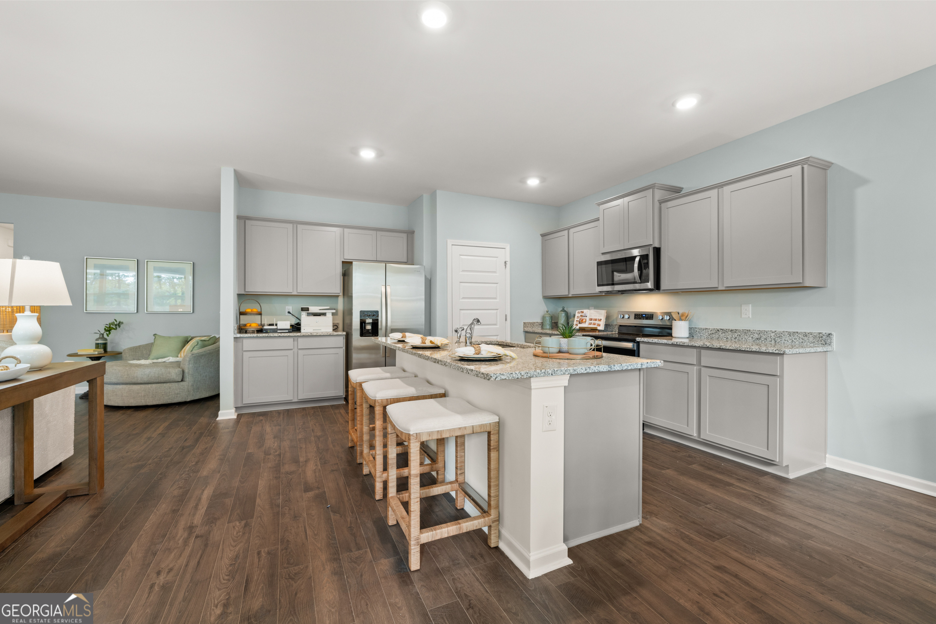 1011 Amerson Street # 33 Property Photo 16