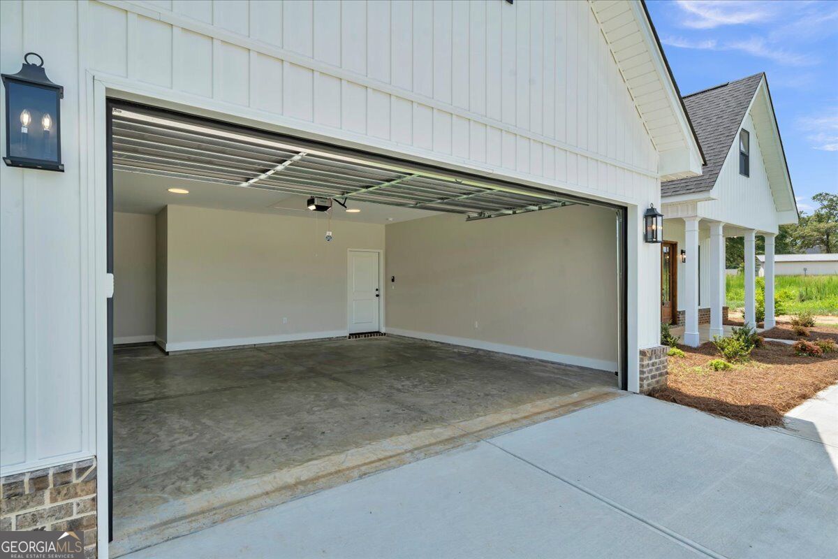 624 Ellie Circle Property Photo 8