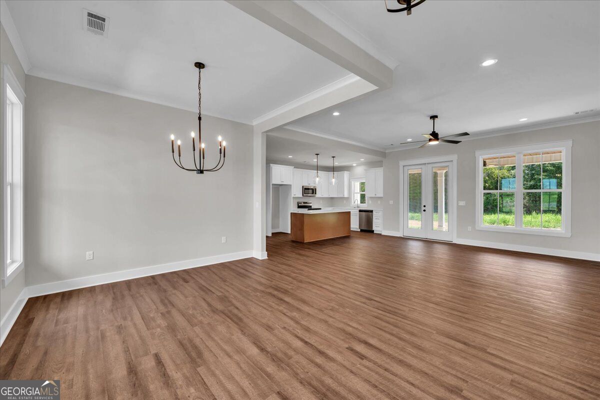 624 Ellie Circle Property Photo 11