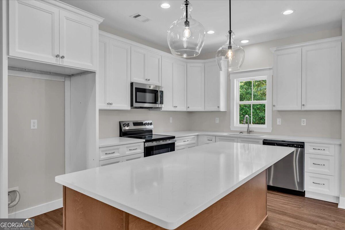 624 Ellie Circle Property Photo 18