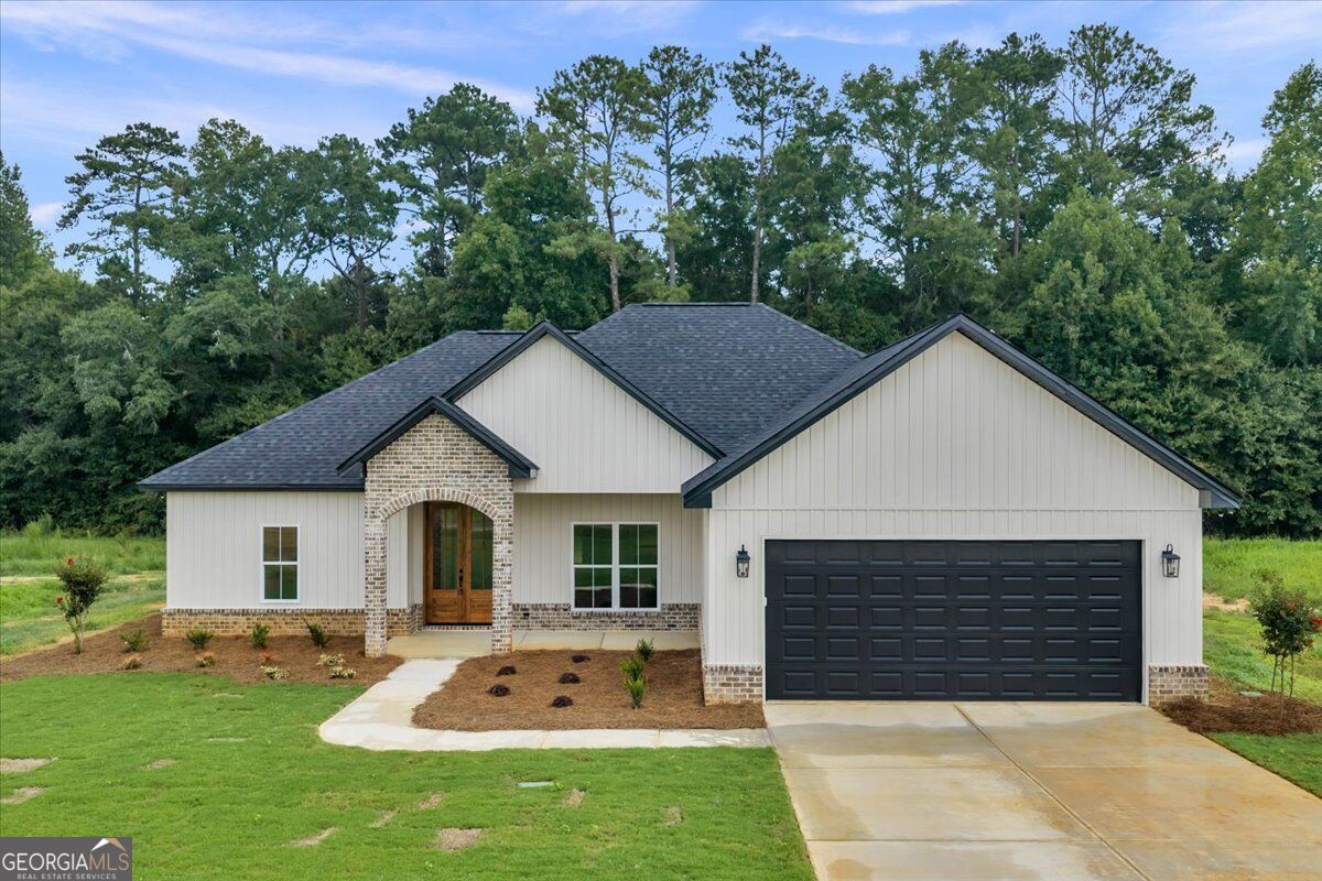 628 Ellie Circle Property Photo 5