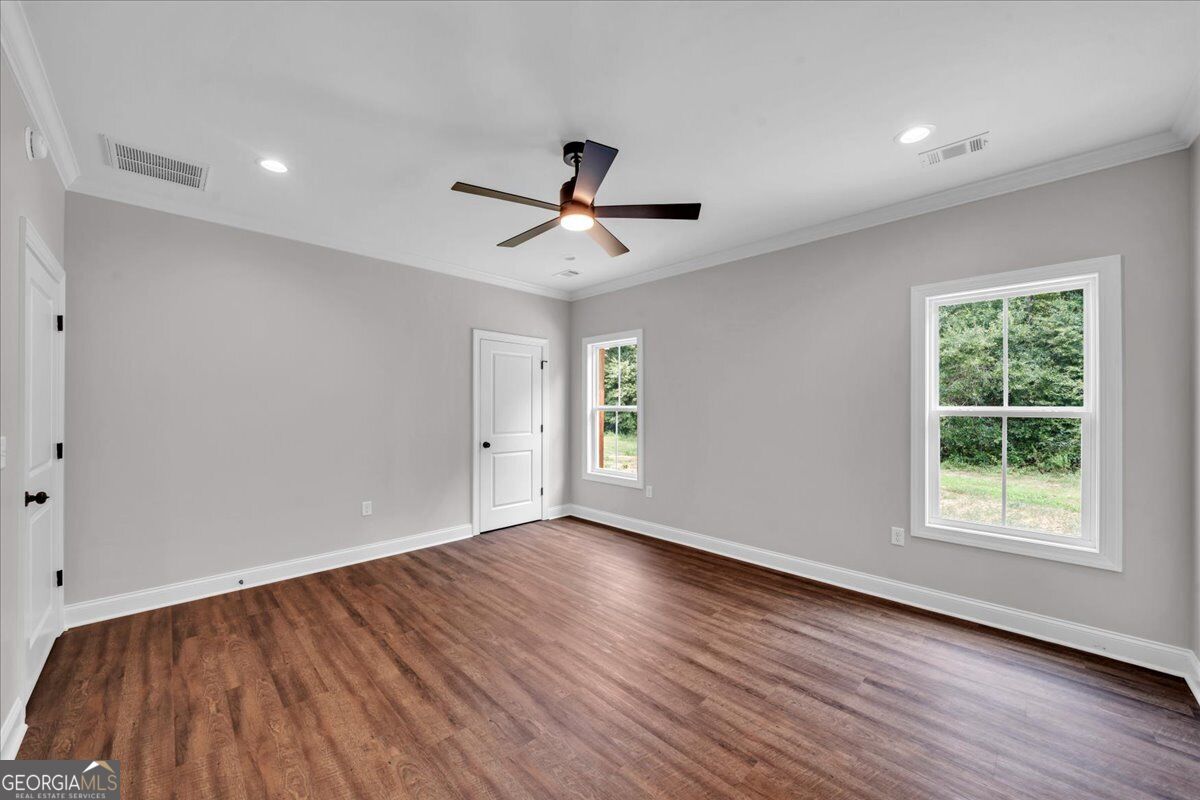 628 Ellie Circle Property Photo 24