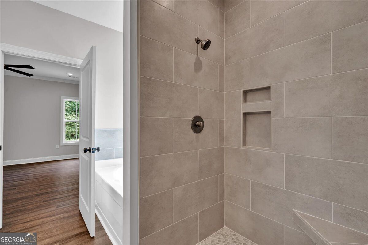 628 Ellie Circle Property Photo 26