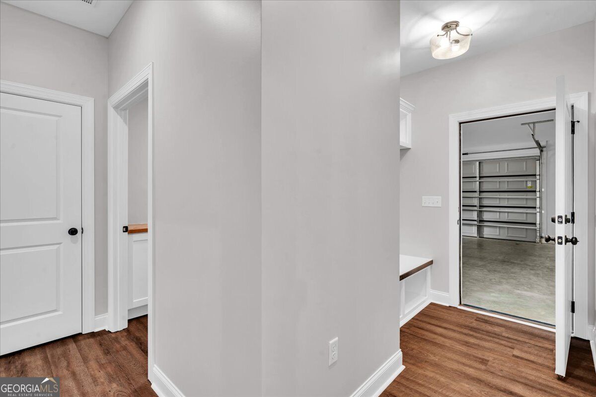 628 Ellie Circle Property Photo 31