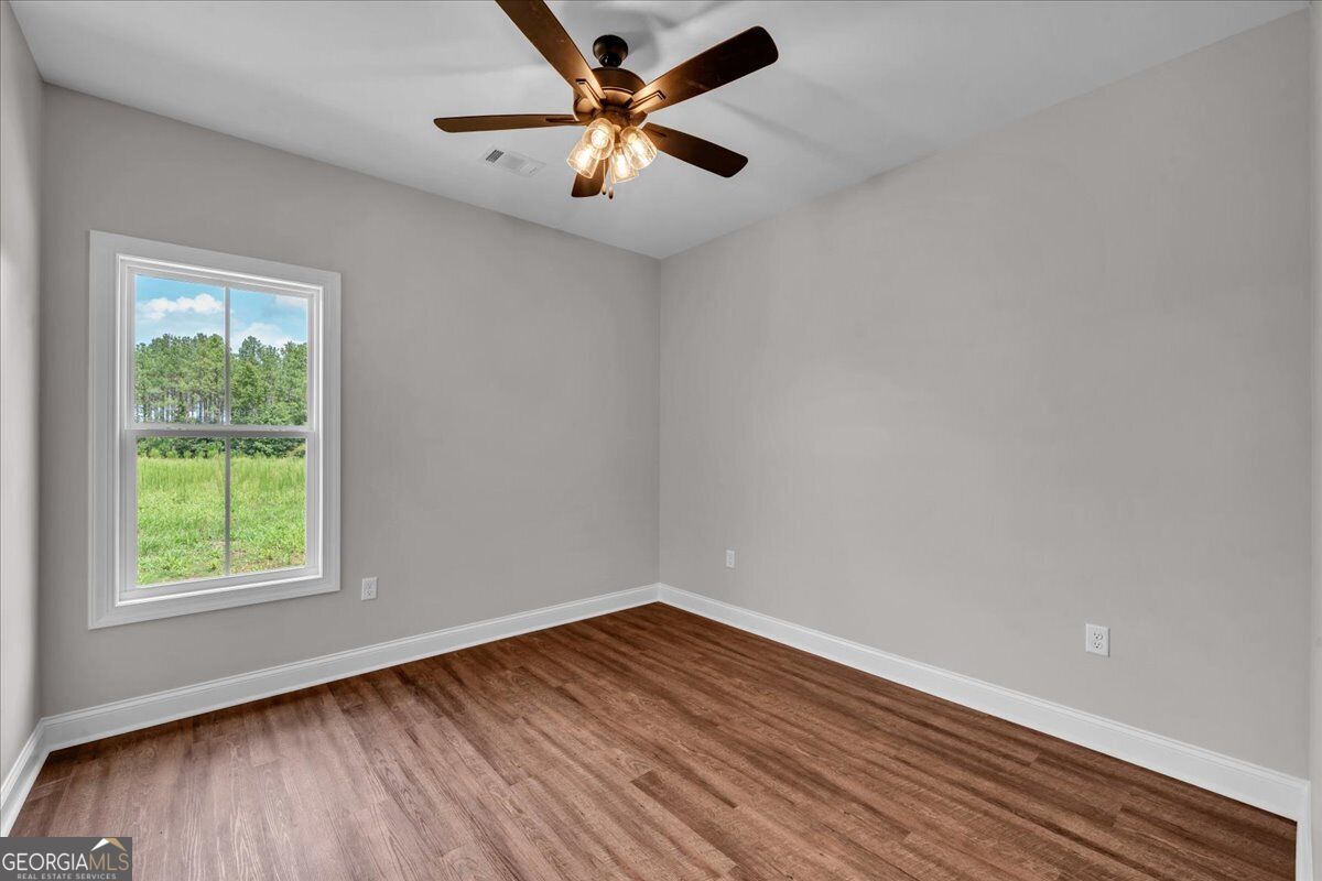 628 Ellie Circle Property Photo 35