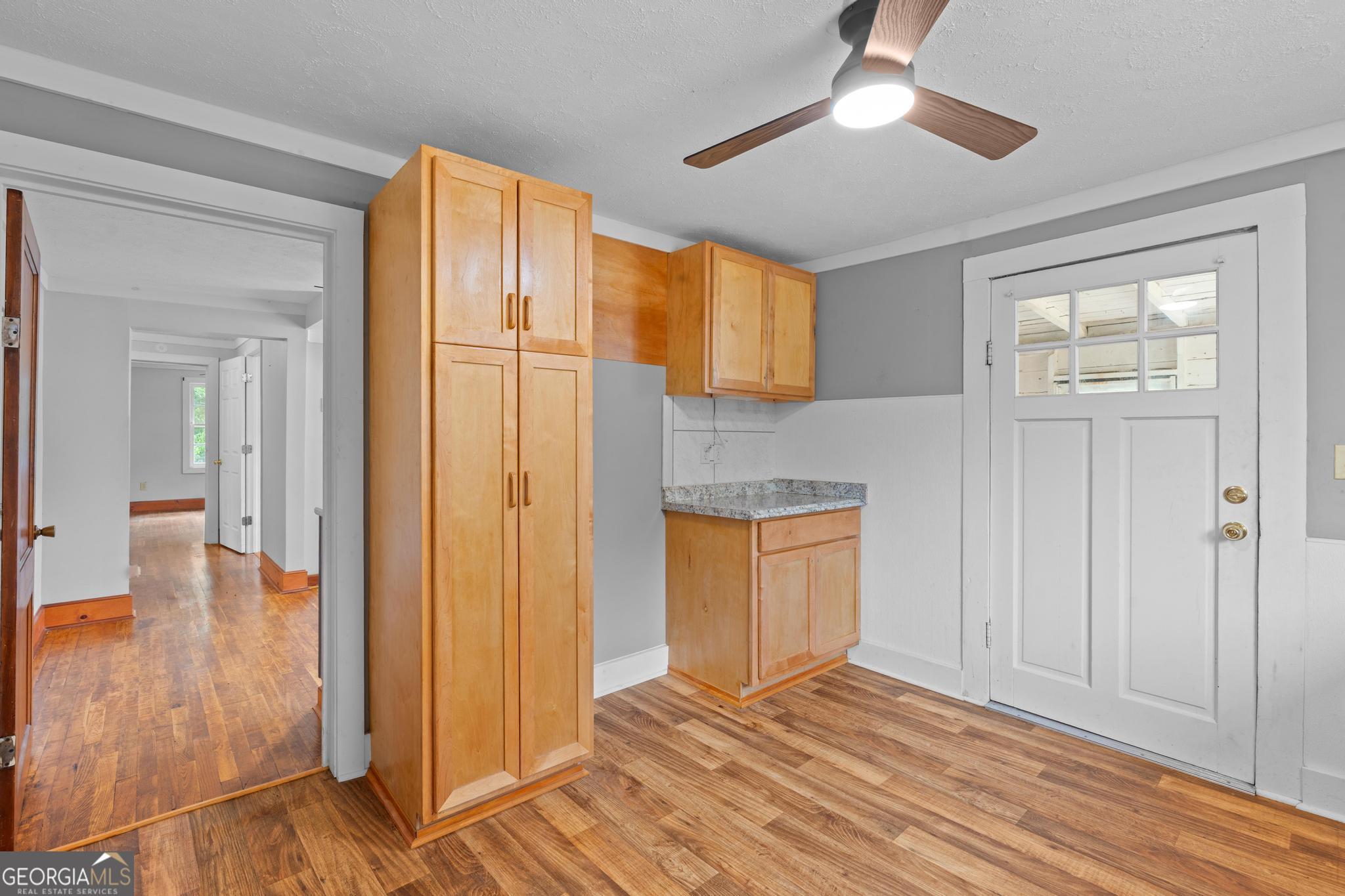 2987 Teamon Road Property Photo 7