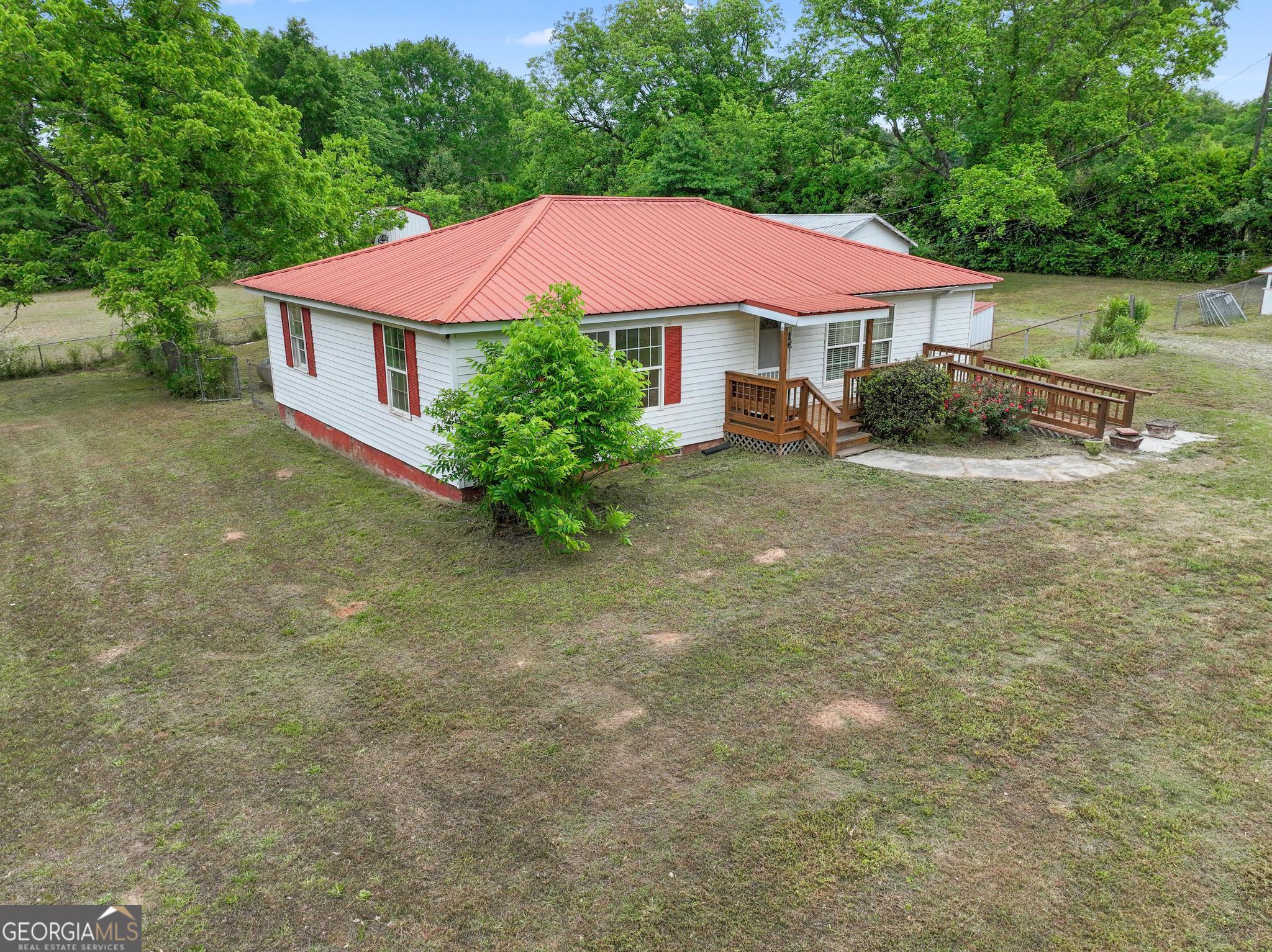 2987 Teamon Road Property Photo 25