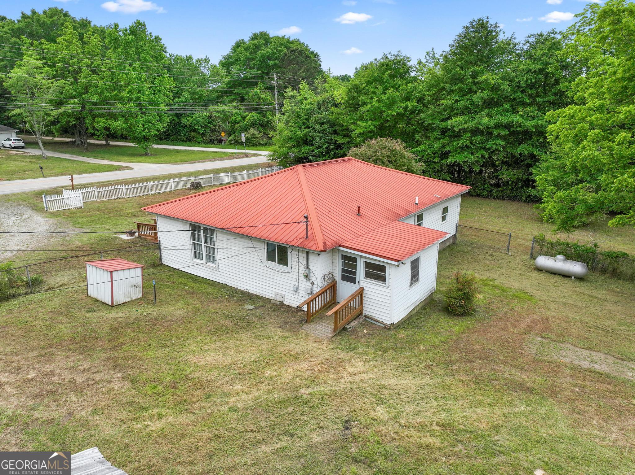 2987 Teamon Road Property Photo 26