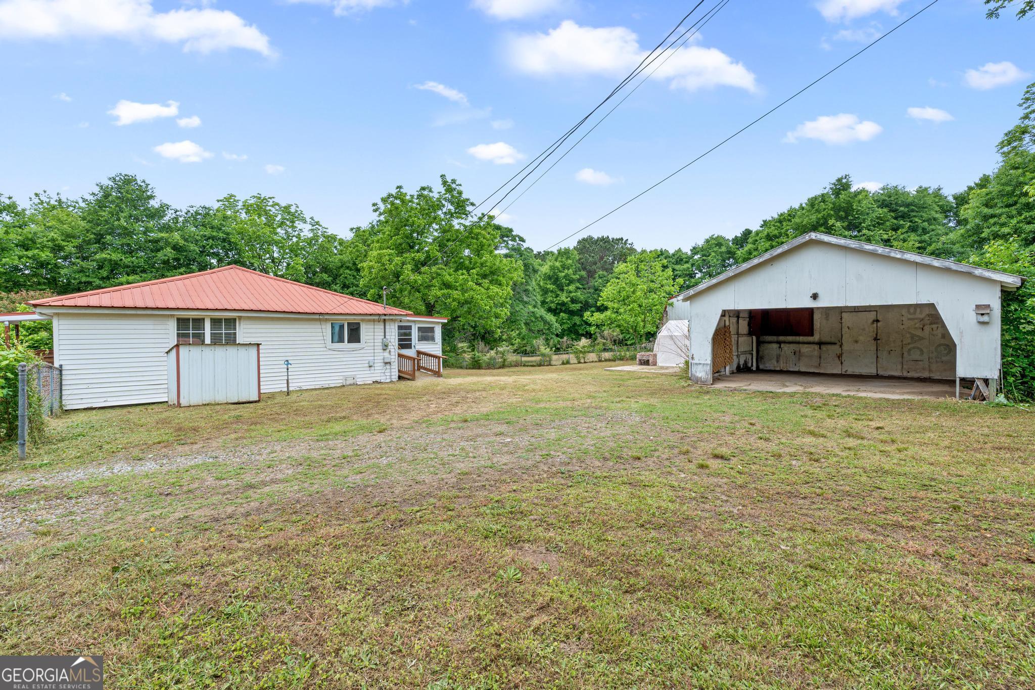 2987 Teamon Road Property Photo 32