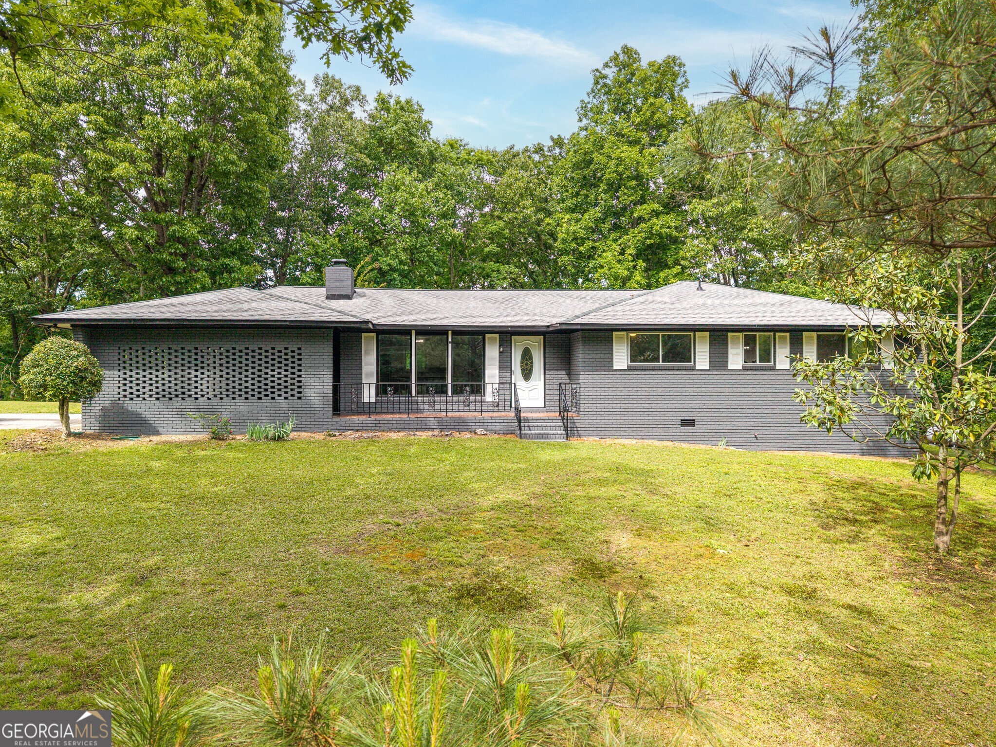 244 Forest Hill Road Sw Property Photo 2