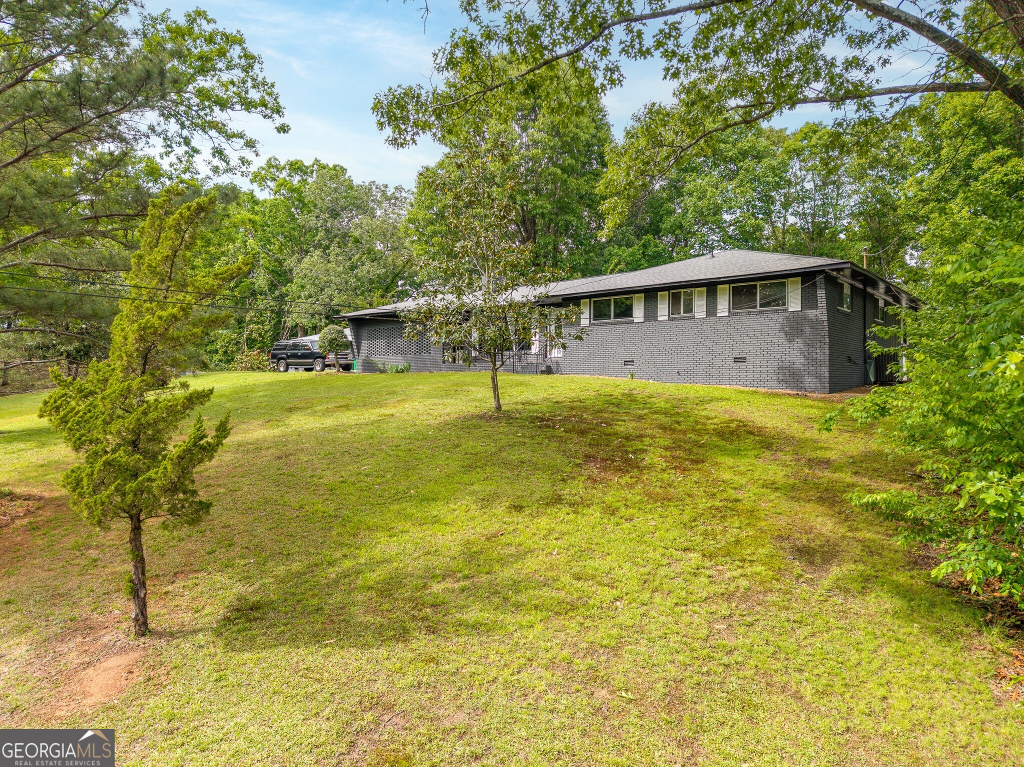 244 Forest Hill Road Sw Property Photo 3