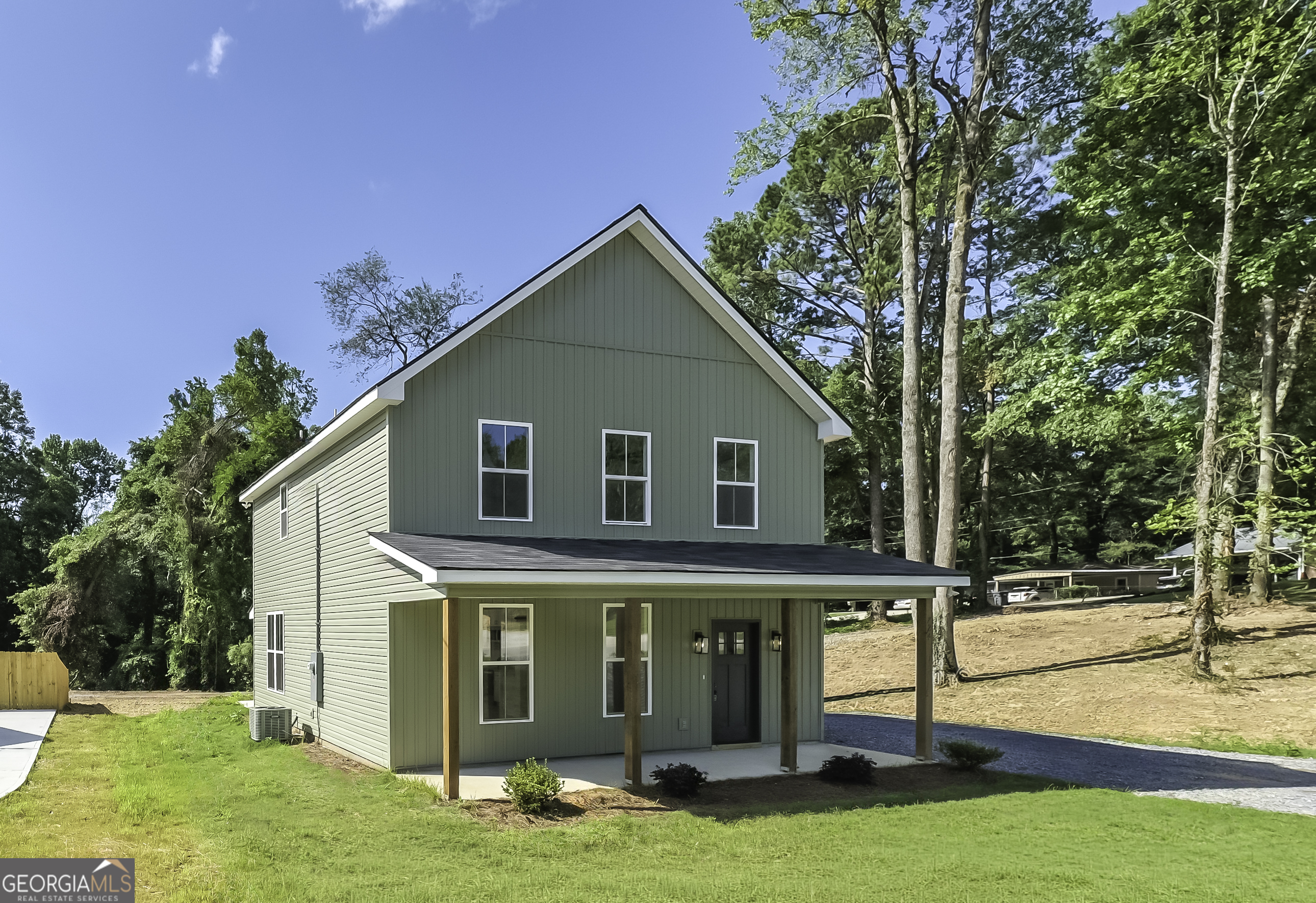 724 Bedwell Street Property Photo 1