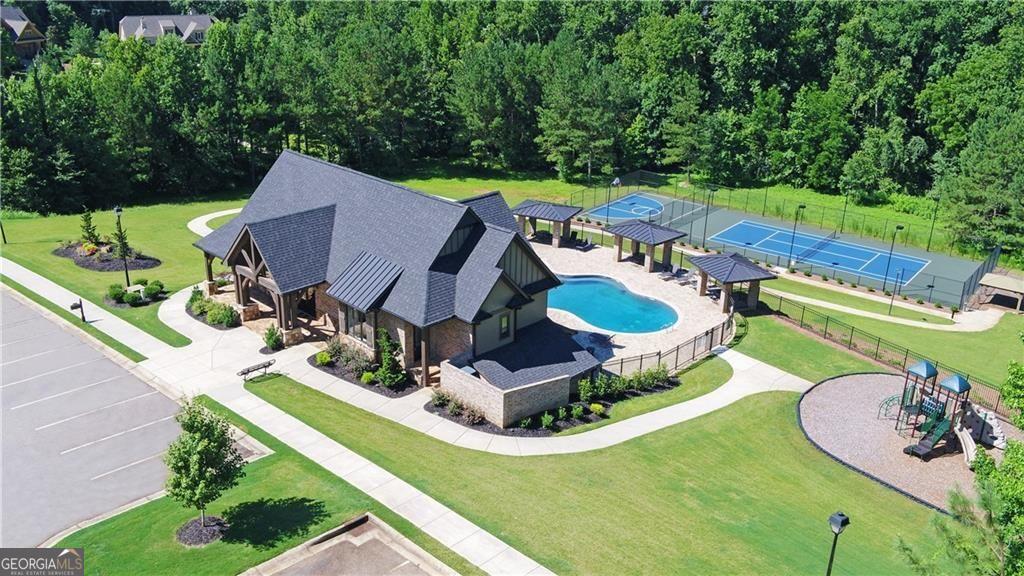745 Walnut River Trail Property Photo 3